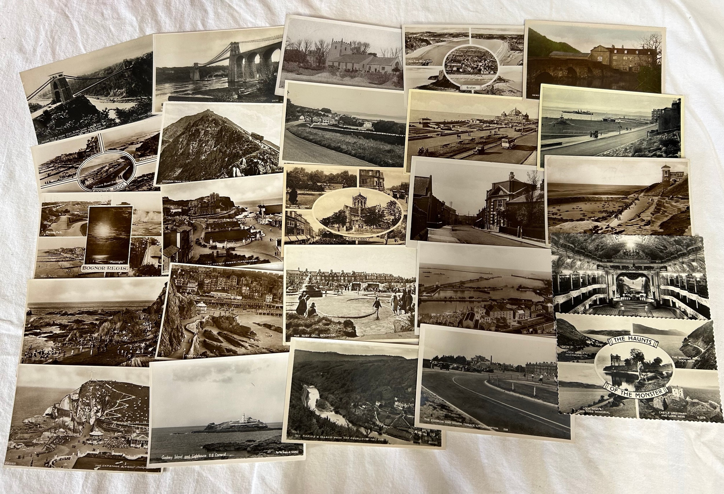 A quantity of unused postcards of the United Kingdom, majority are real photo cards, some East - Image 7 of 9