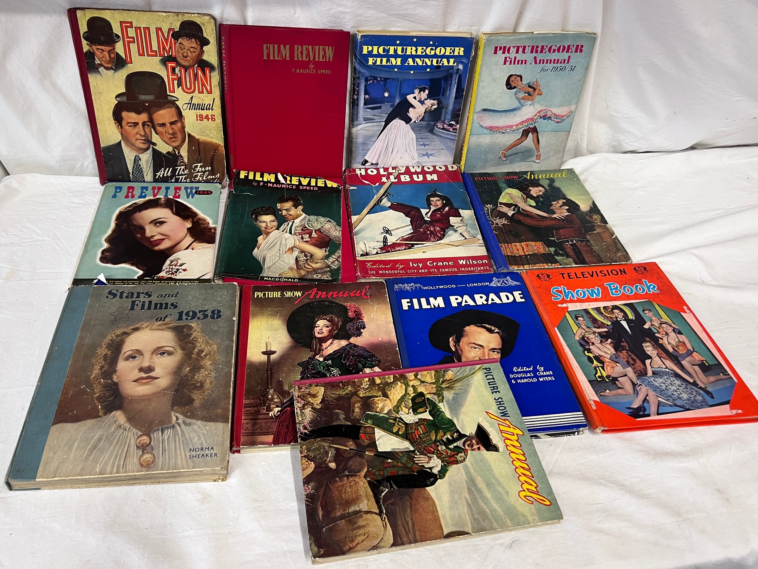 A collection of 1930's and 40's film and picture annuals to include Film Fun Annual 1946, Stars &