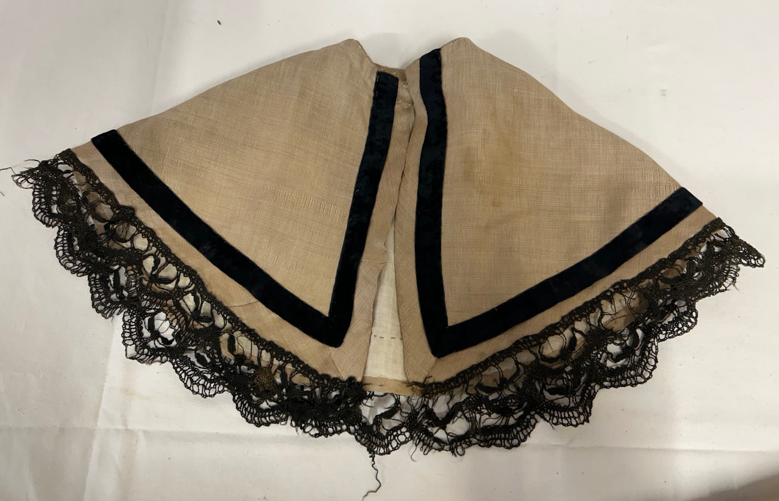 Two Victorian items of clothing to include a child’s dress in brown with black velvet trim, lace - Image 8 of 8