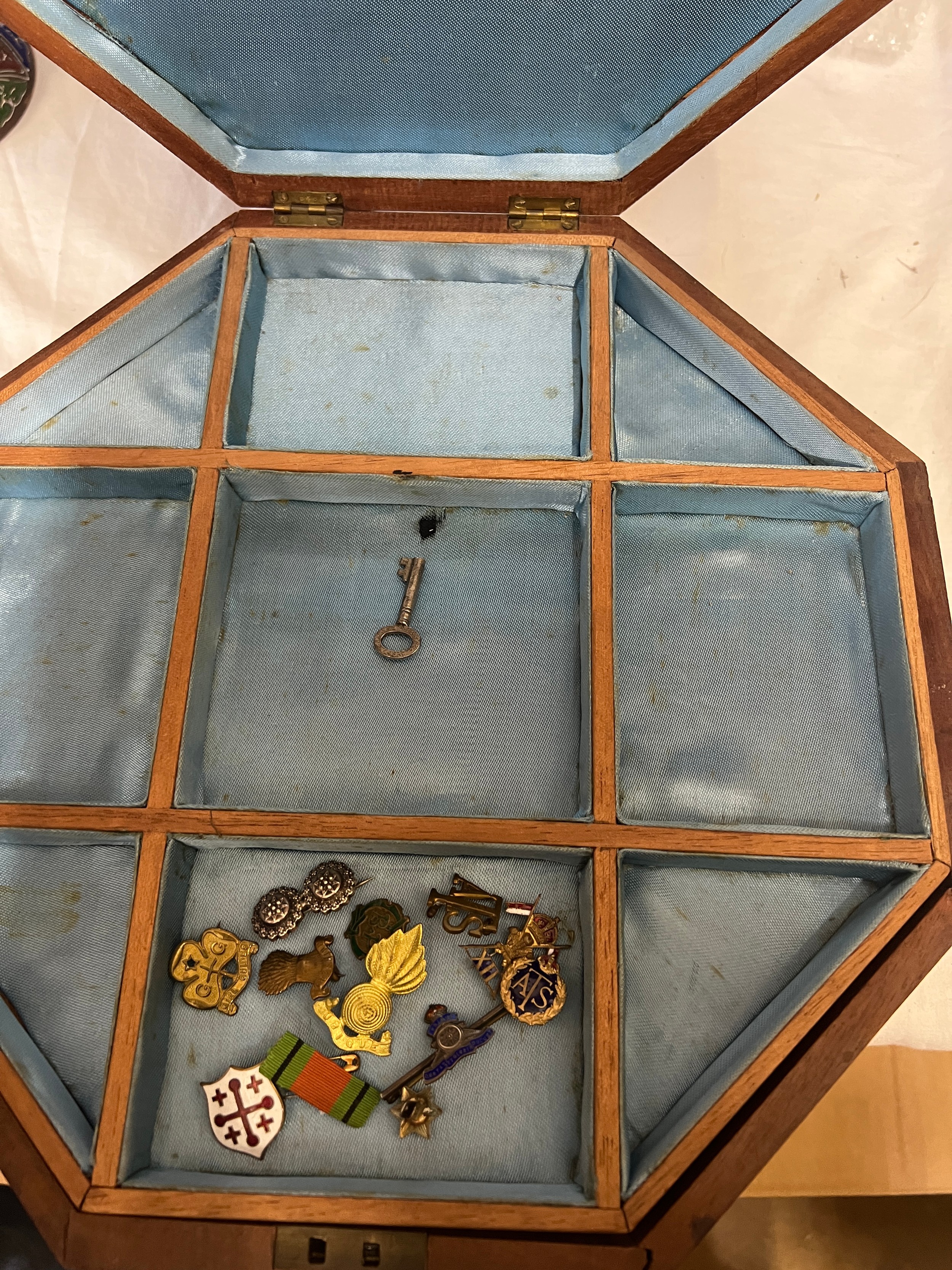 A miscellany to include an octagonal inlaid box, silver backed mirror, brush, comb and various - Image 4 of 4