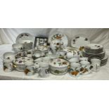 Royal Worcester - A quantity of table wares in the Evesham pattern, consisting of: 6 x dinner