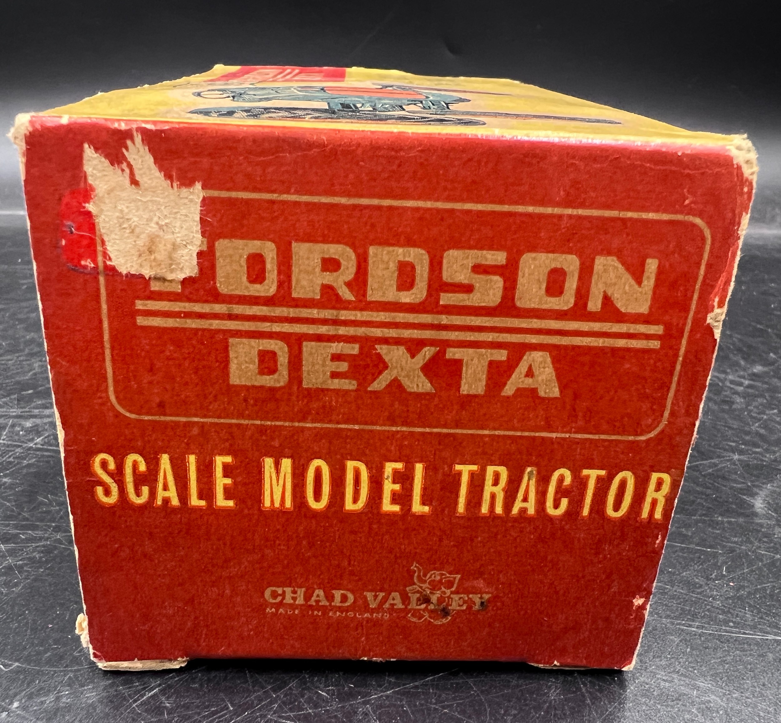 A boxed Chad Valley 1/16 Fordson Dexta Tractor, excellent example. - Image 6 of 14