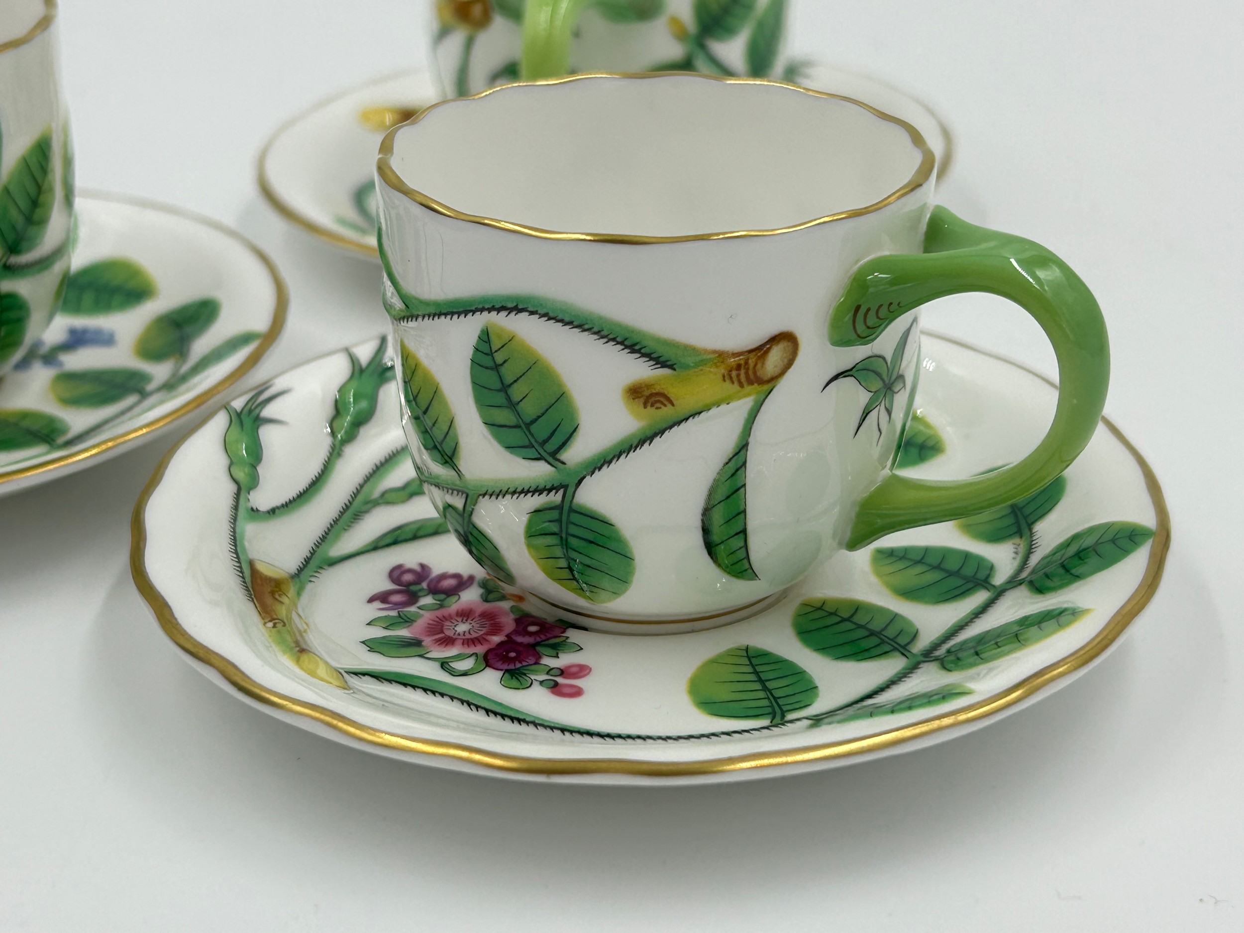 Three Royal Worcester 'Earl of Coventry' Blind Earl relief moulded teacups and saucers (1990),one - Image 3 of 6