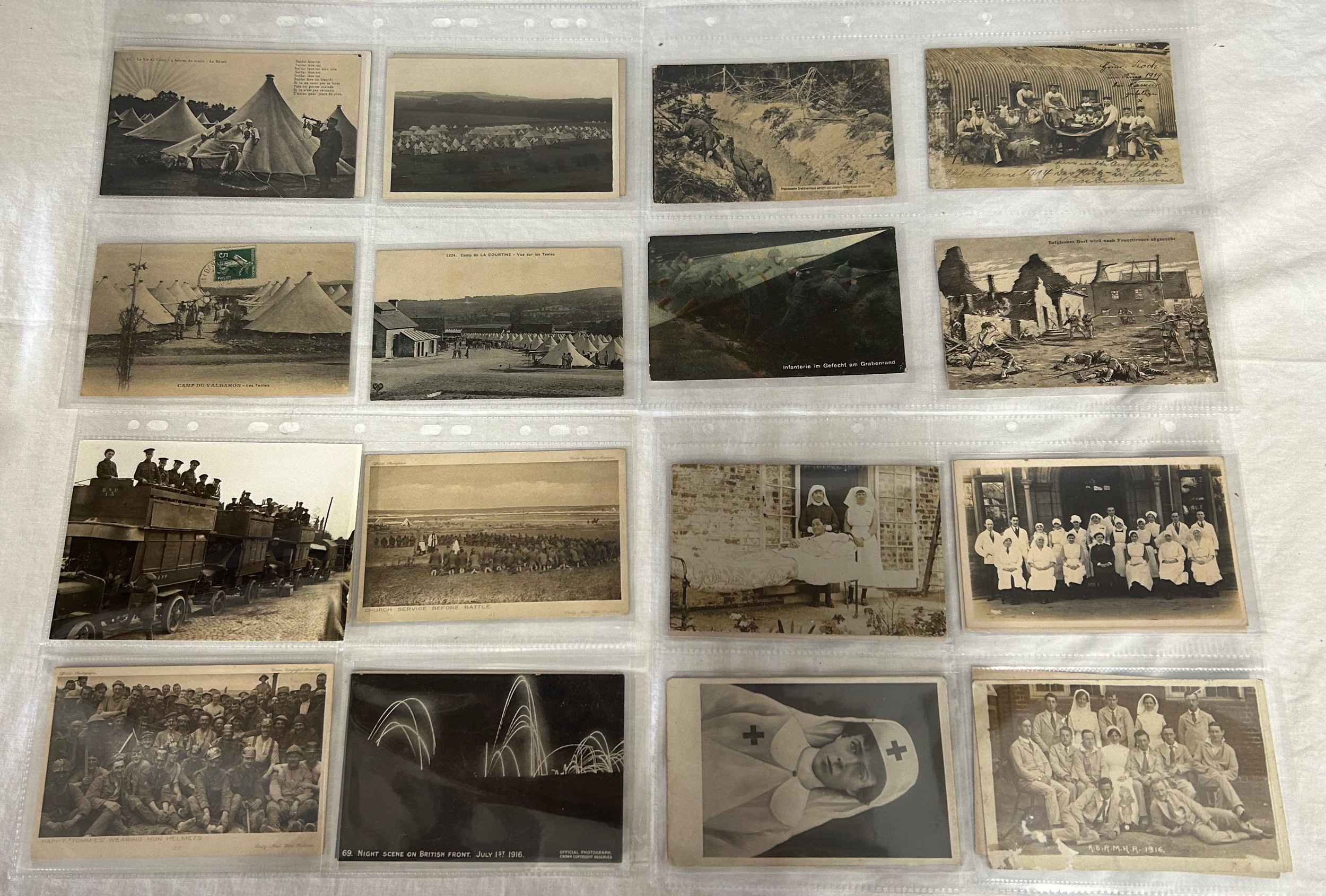 A Large collection of 300+ Military postcards mainly relating to WW1, depicting P.O.W camps, the - Bild 3 aus 7