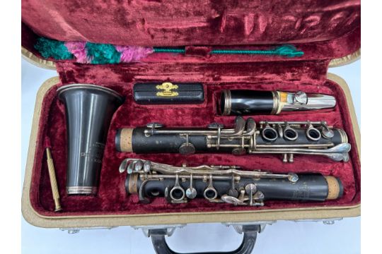 A Selmer London Console Steel Ebonite clarinet in case. - Image 2 of 4