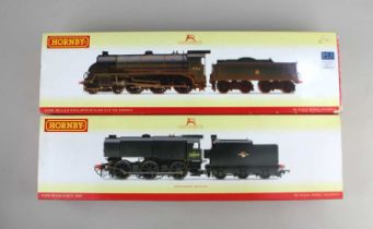 Two Hornby OO gauge model railway steam locomotives comprising R2344 BR 0-6-0 CLASS QI '33009'