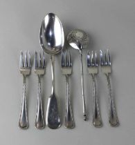 A French 84 silver Fiddle pattern tablespoon with engraved initial, a Chinese silver spoon with
