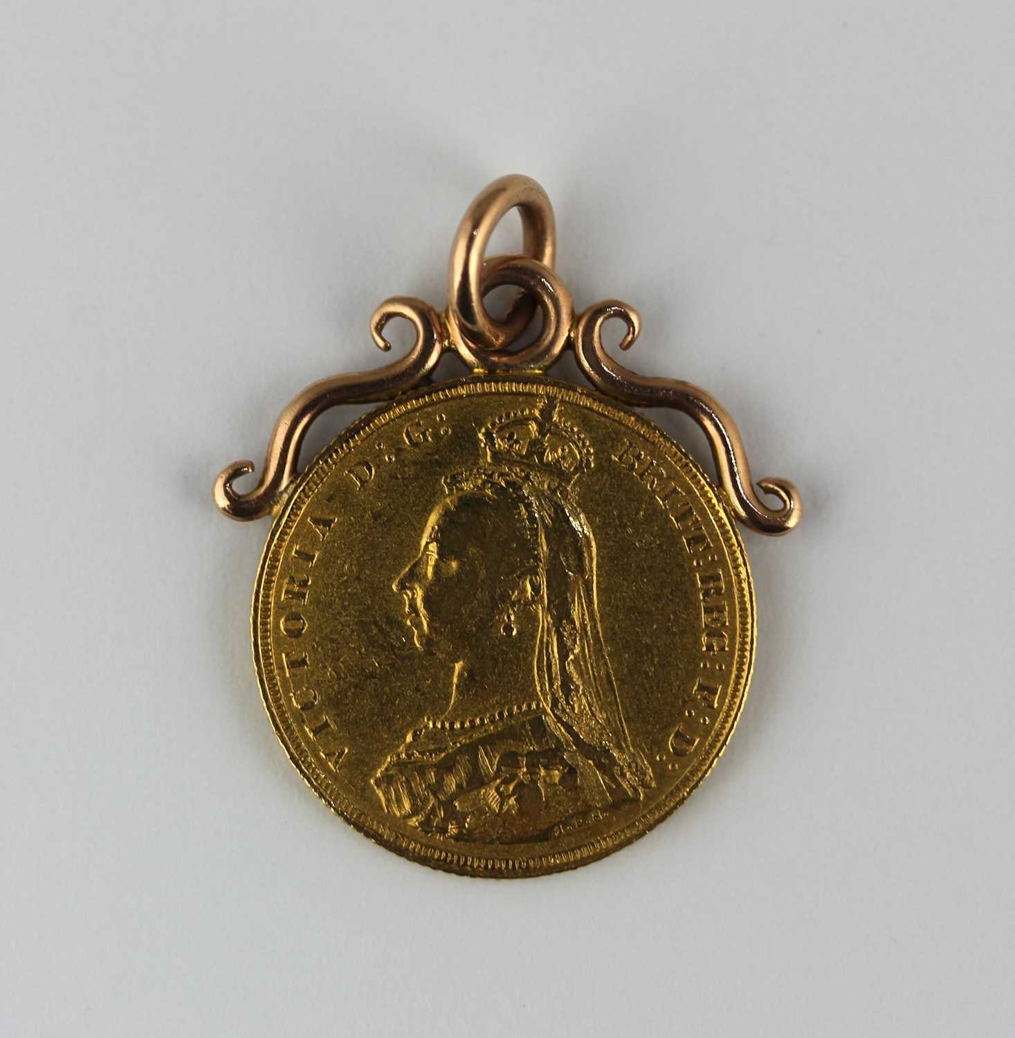A Victoria Jubilee head sovereign 1887 soldered with a pendant mount 9.1g - Image 2 of 2