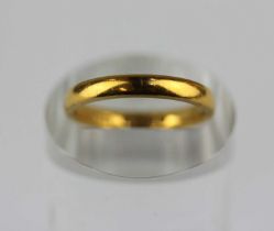A 22ct gold plain wedding ring, Birmingham 1932, ring size L 1/2, 3.6g
