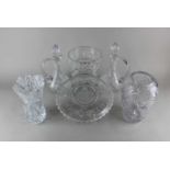 A selection of vintage glassware, to include a pair of Harrods lead crystal claret jugs with