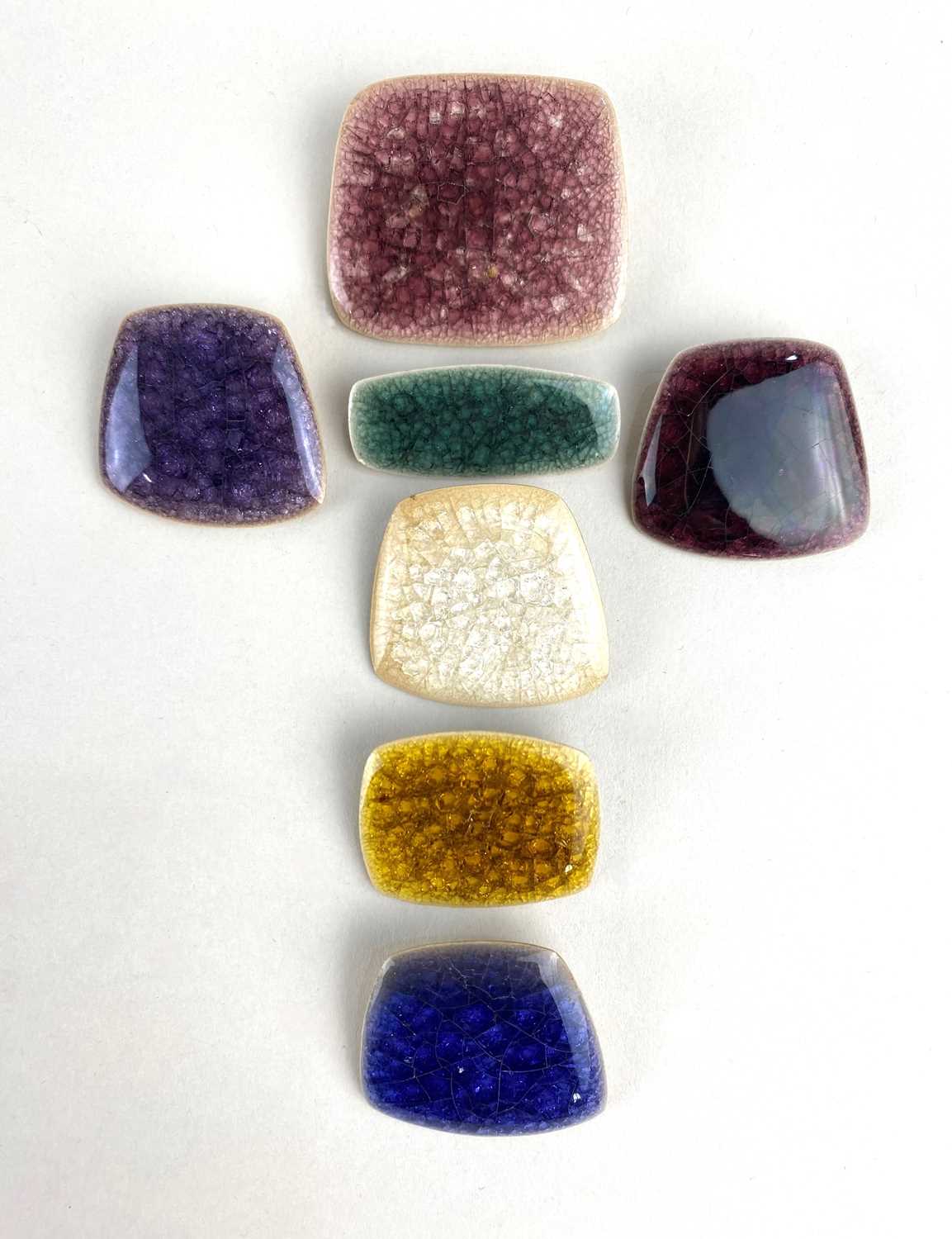 Seven mid century crackle glaze ceramic brooches by Ole Bjorn Kruger (Denmark, 1922 - 2007), two