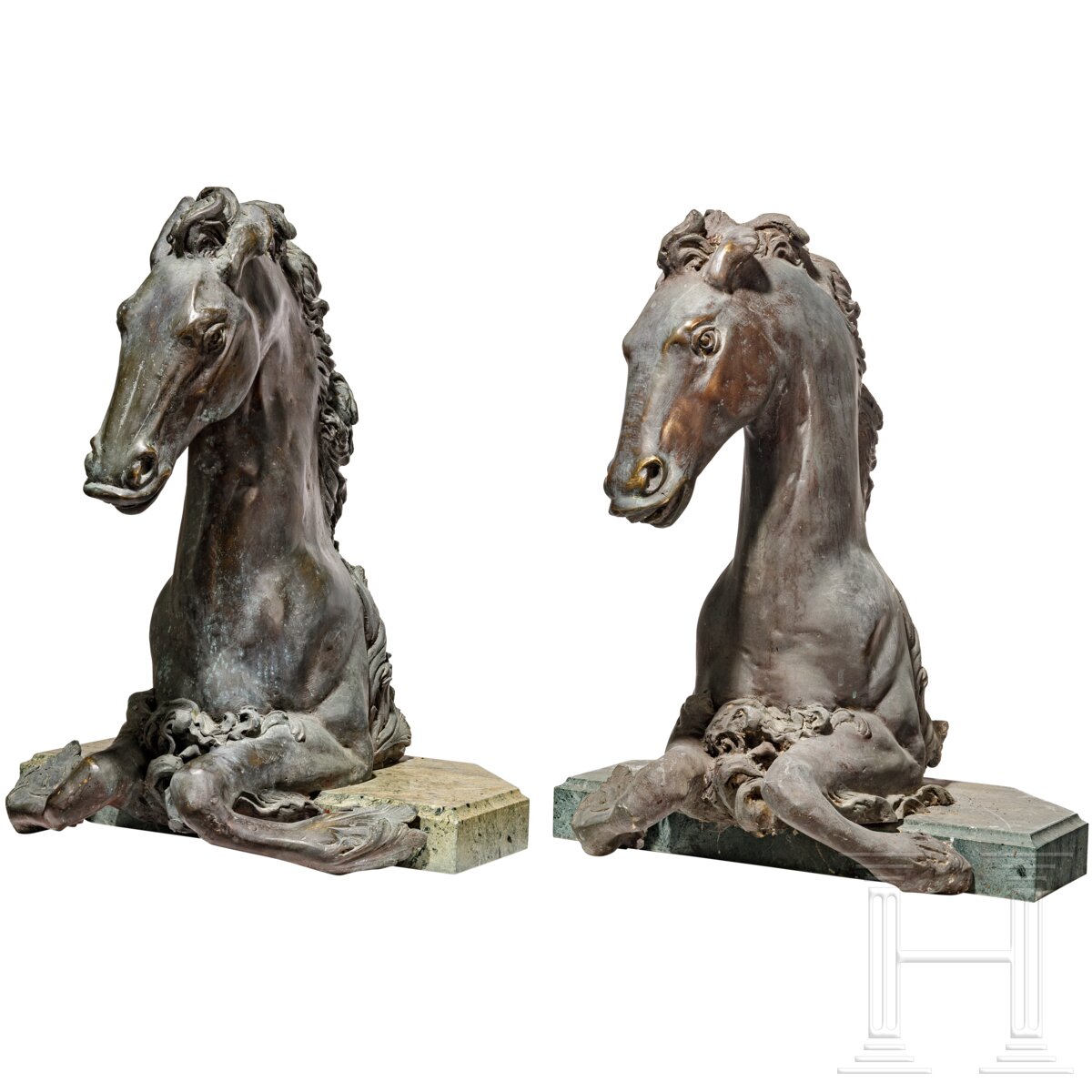 Ein Paar Hippocampi aus Bronze, Italien, 19. Jhdt.