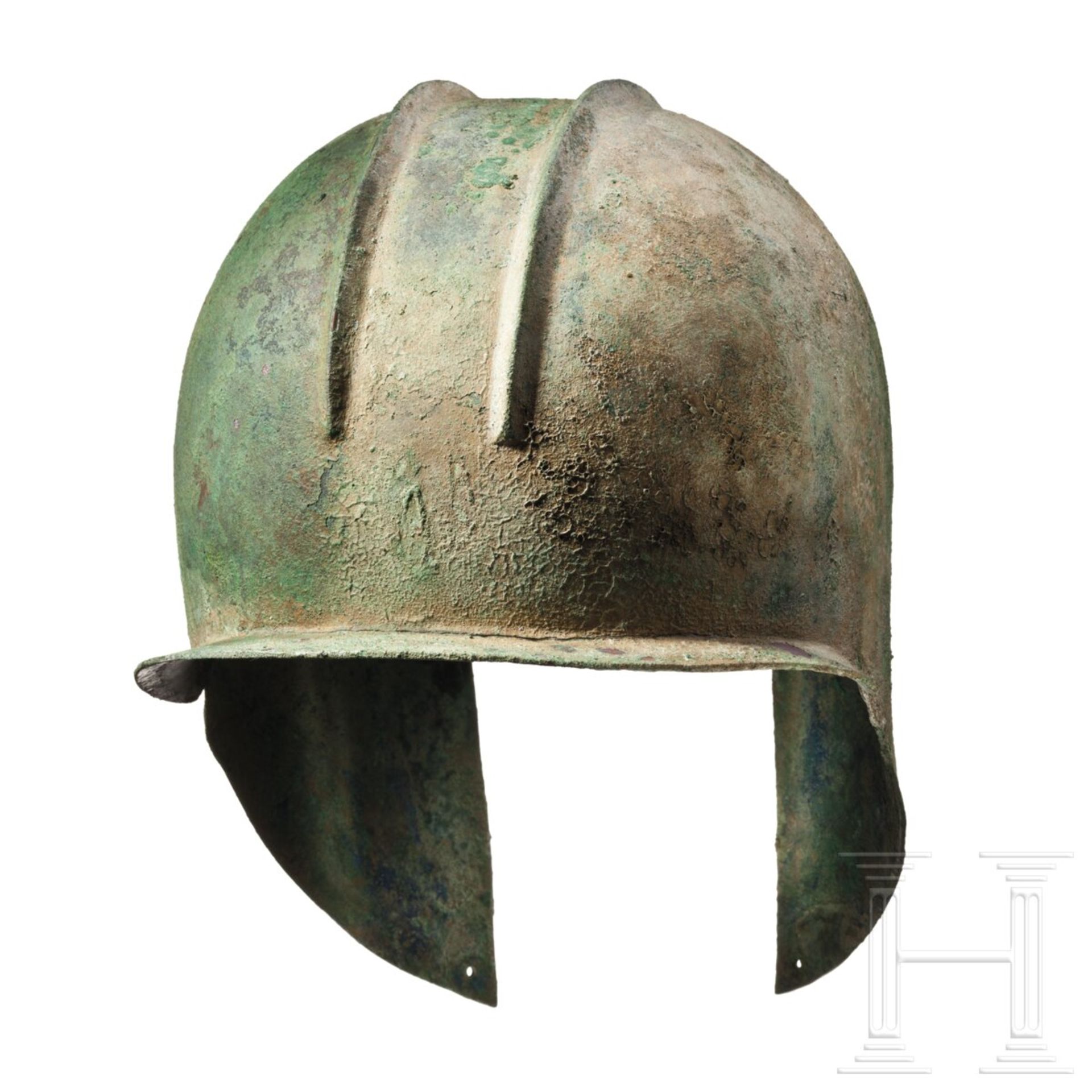 Illyrischer Helm, Form 3A, Variante 3, 2. Hälfte 6. - 5. Jhdt. v. Chr. - Bild 3 aus 6