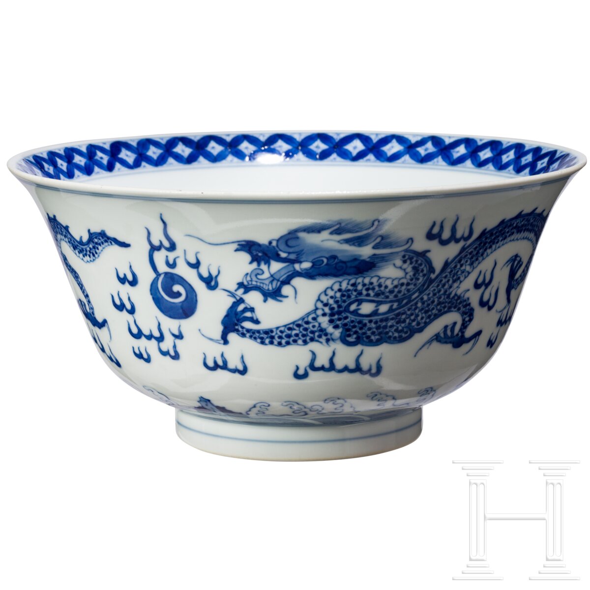 Blau-weiße Schale mit Drachen, China, wohl Kangxi-Periode - Image 2 of 9