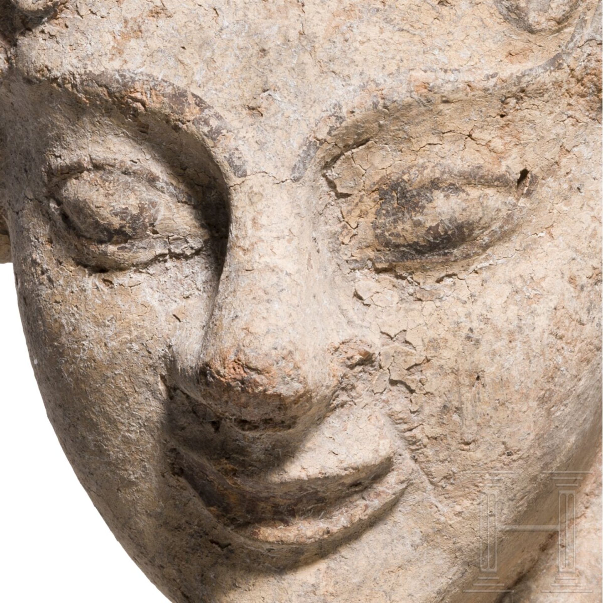 Antefix aus Ton mit Bemalungsresten, etruskisch, spätes 6. Jhdt. v. Chr. - Image 5 of 5