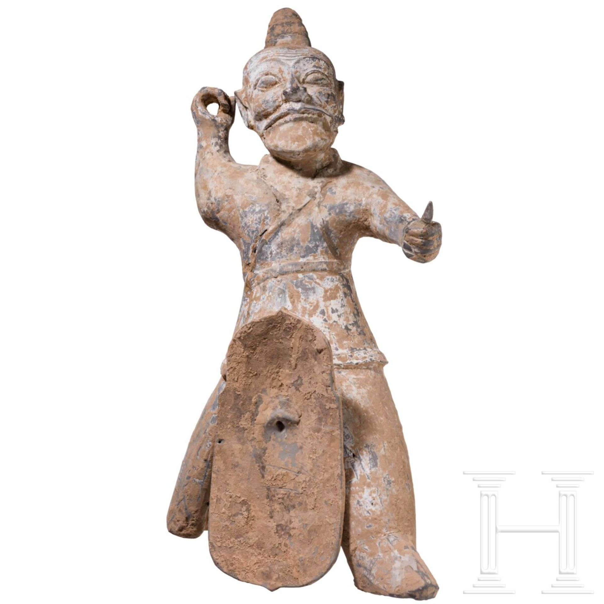 Figur eines Kriegers, China, Han-Zeit, um 220 n. Chr. - Bild 5 aus 7