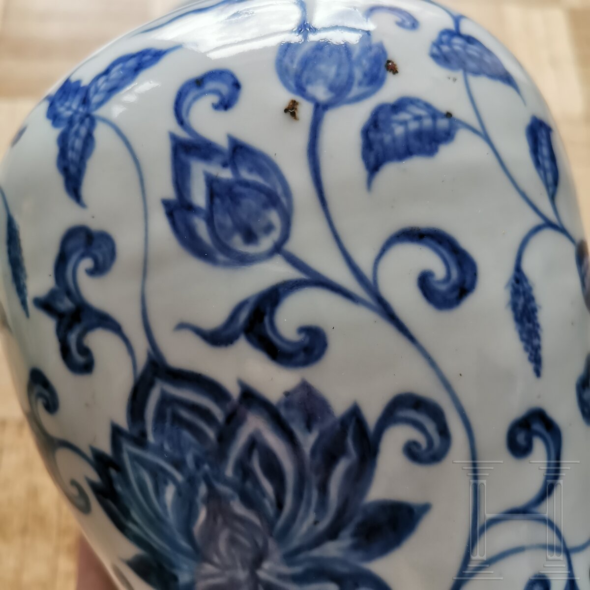 Blau-weiße Meiping-Vase im Ming-Stil, China, wahrscheinlich 19./20. Jhdt. - Image 16 of 16