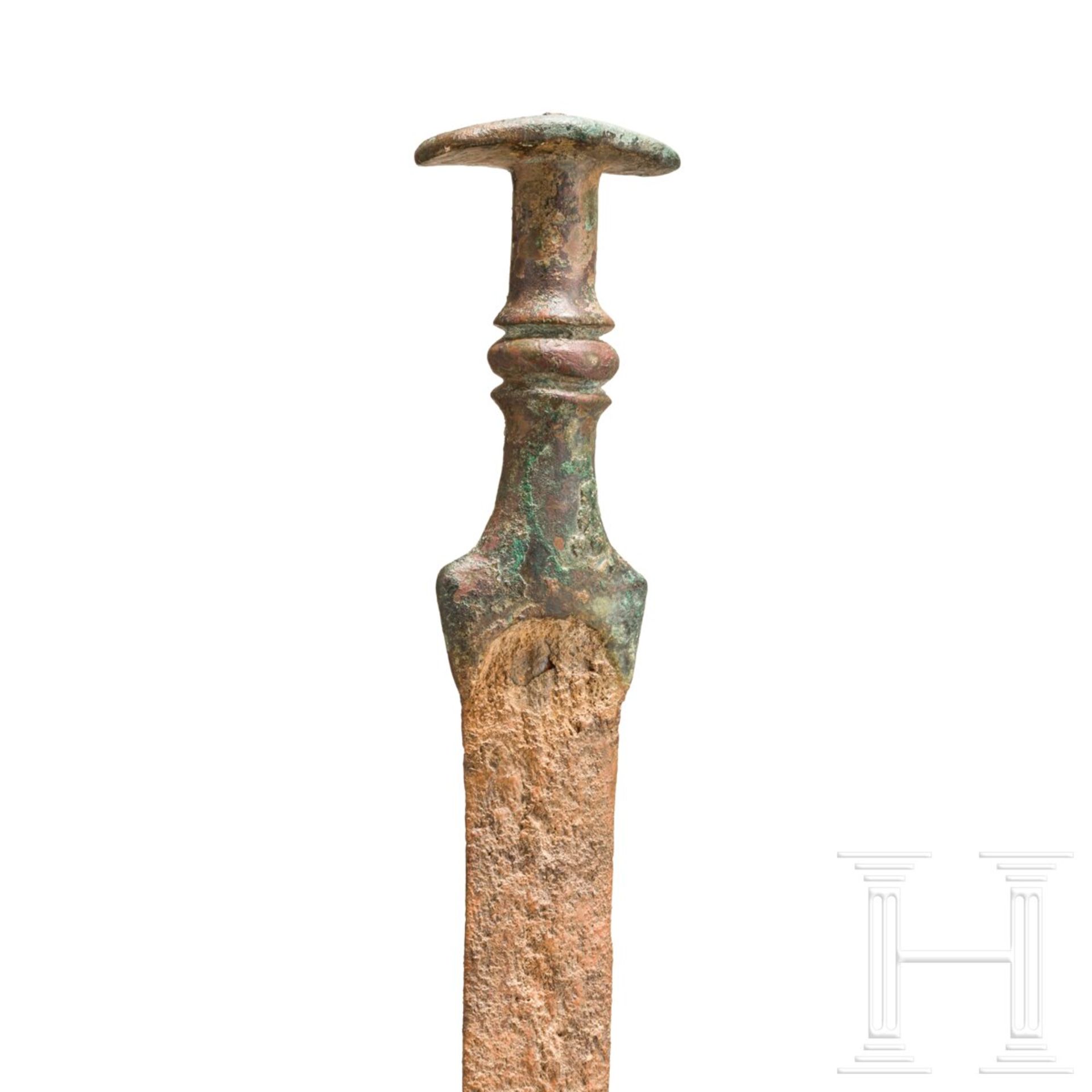 Eisenschwert mit Bronzegriff, hethitisch, 14. - 13. Jhdt. v. Chr. - Bild 5 aus 7