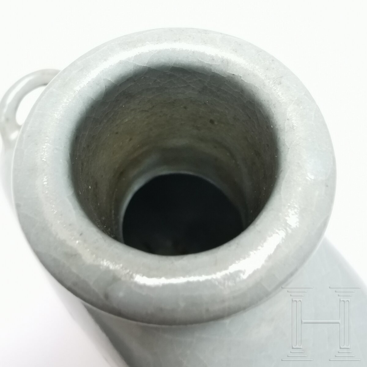 Mondflasche aus Guanware mit Qianlong-Sechszeichenmarke, China, wahrscheinlich aus der Zeit - Image 7 of 10