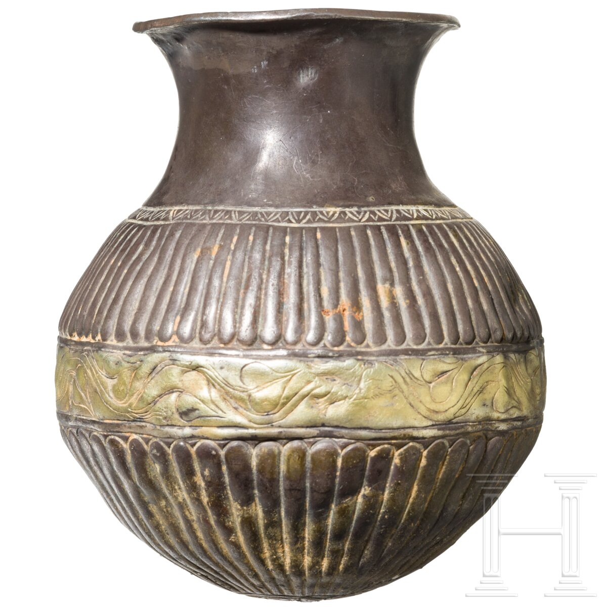 Silbergefäß mit getriebenem und geritztem Dekor, griechisch, 4. Jhdt. v. Chr. - Image 2 of 5