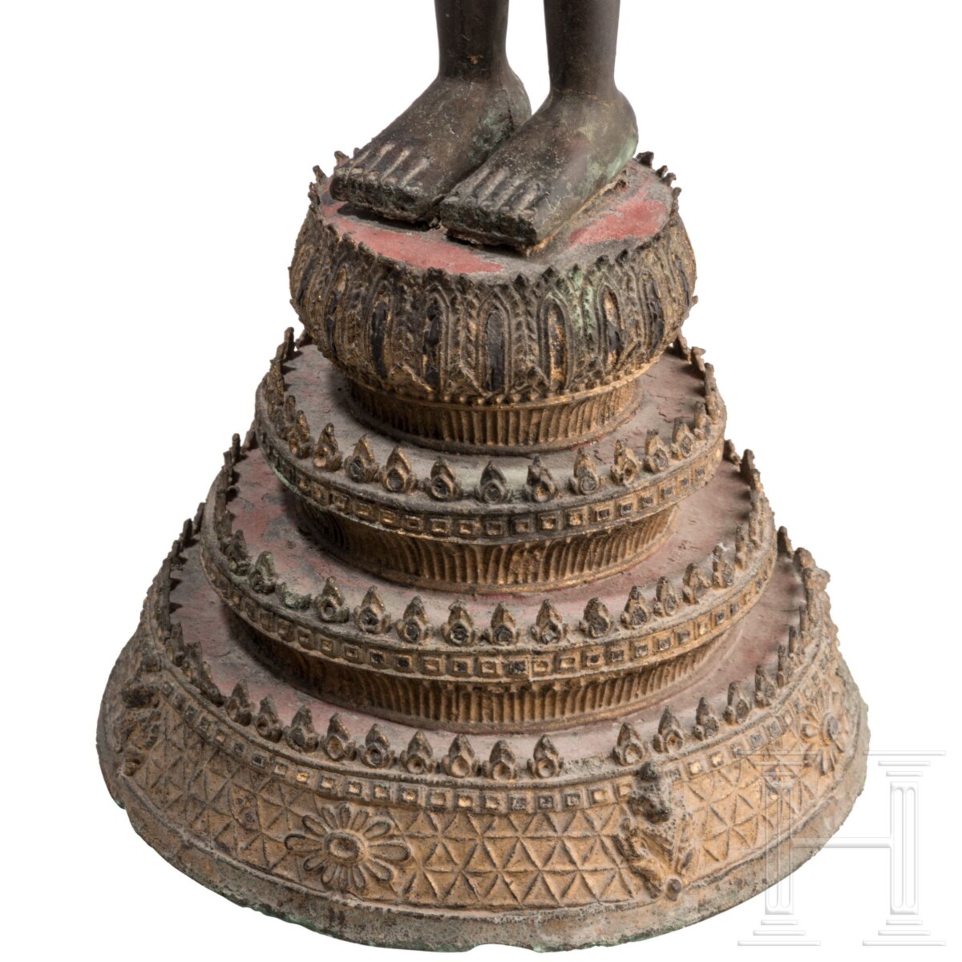Stehender Buddha aus Bronze, Thailand, 19. Jhdt. - Image 5 of 5