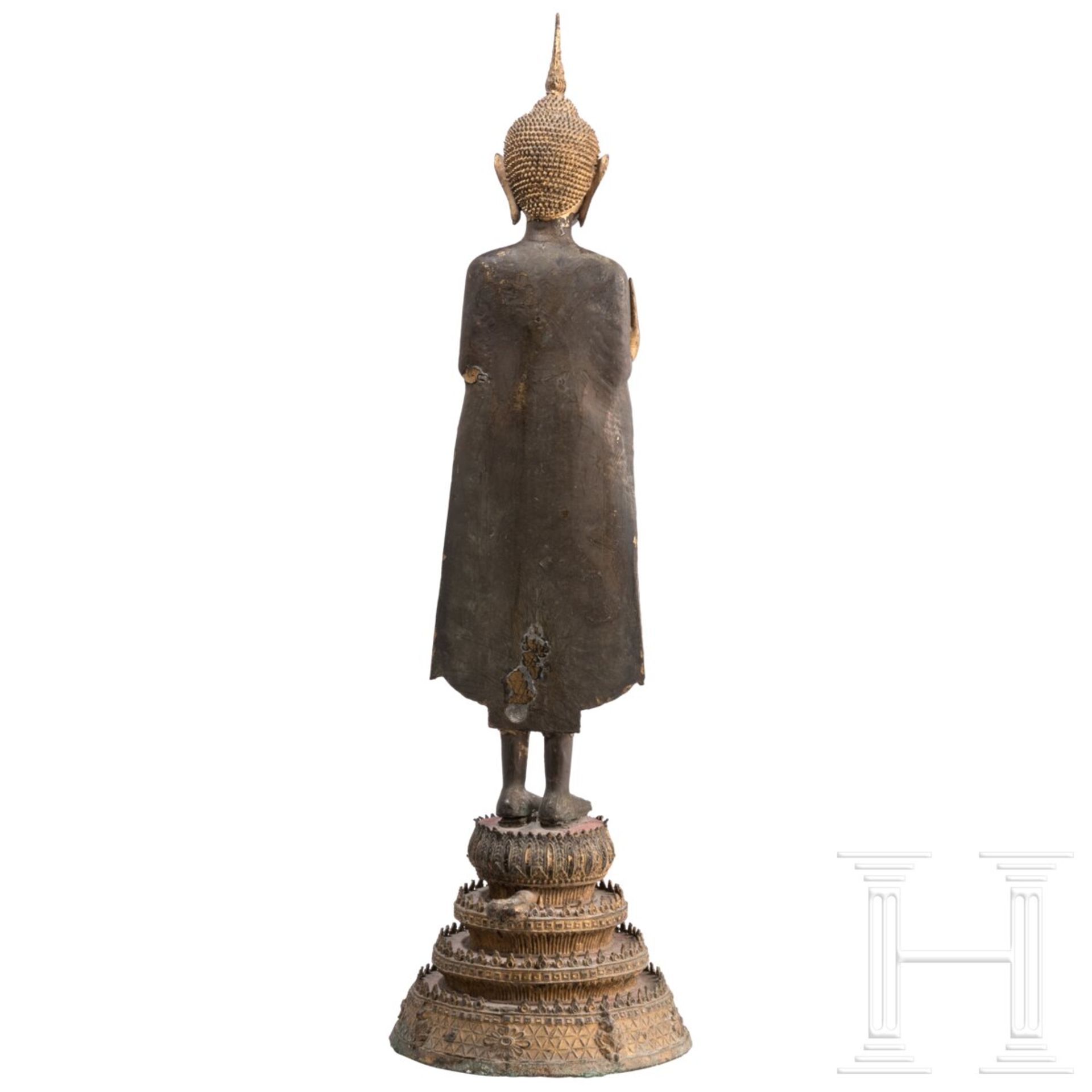 Stehender Buddha aus Bronze, Thailand, 19. Jhdt. - Bild 2 aus 5