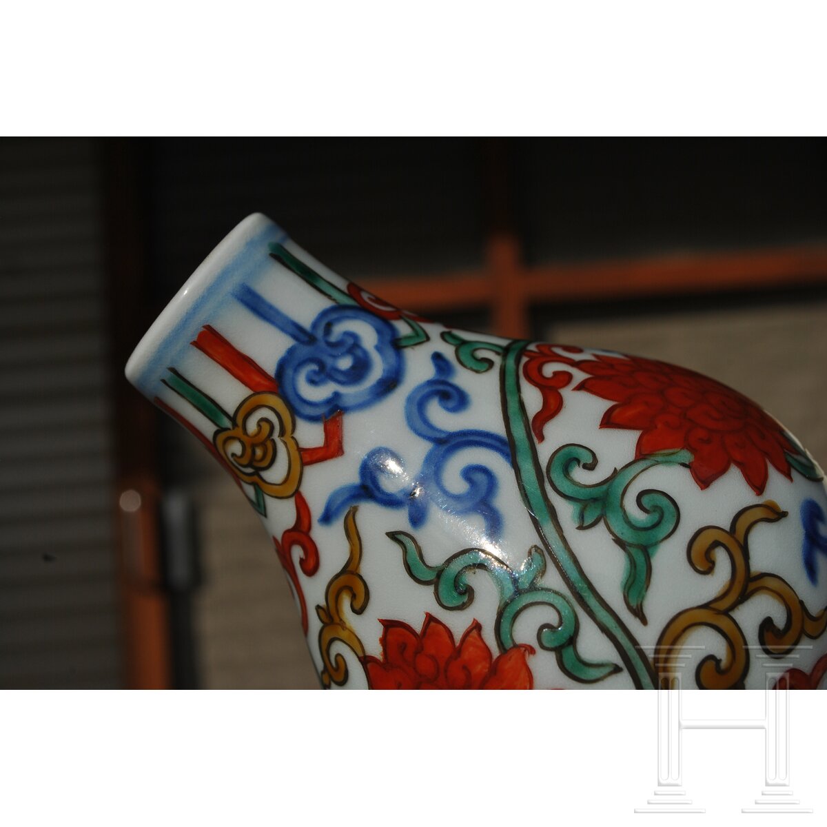 Doppelkürbis-Wucai-Vase mit Jiajing-Sechszeichenmarke, China, 20. Jhdt. - Image 13 of 28