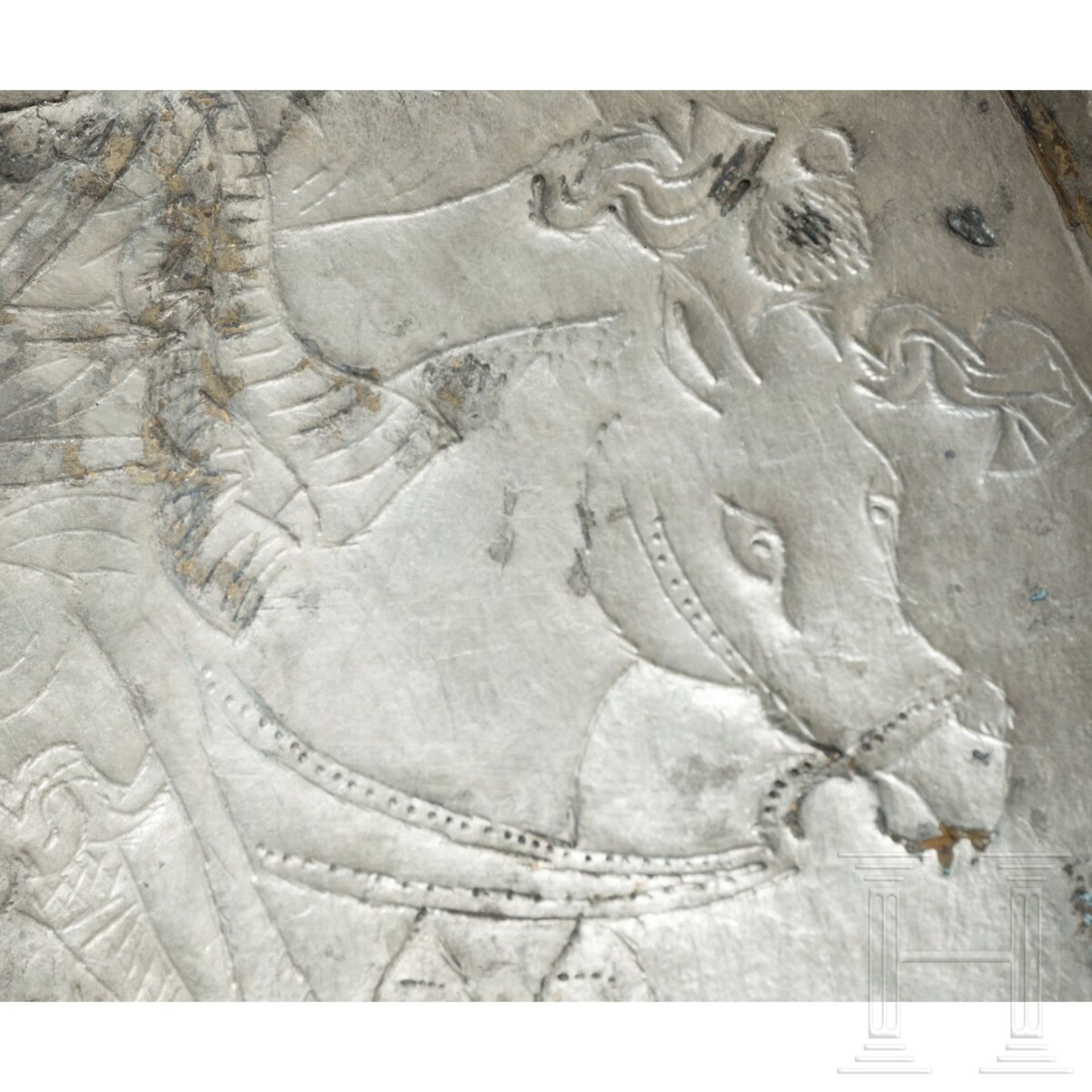 Silberschale mit Großkönig bei Jagd, sasanidisch, 4. - 5. Jhdt. n. Chr. - Image 5 of 6