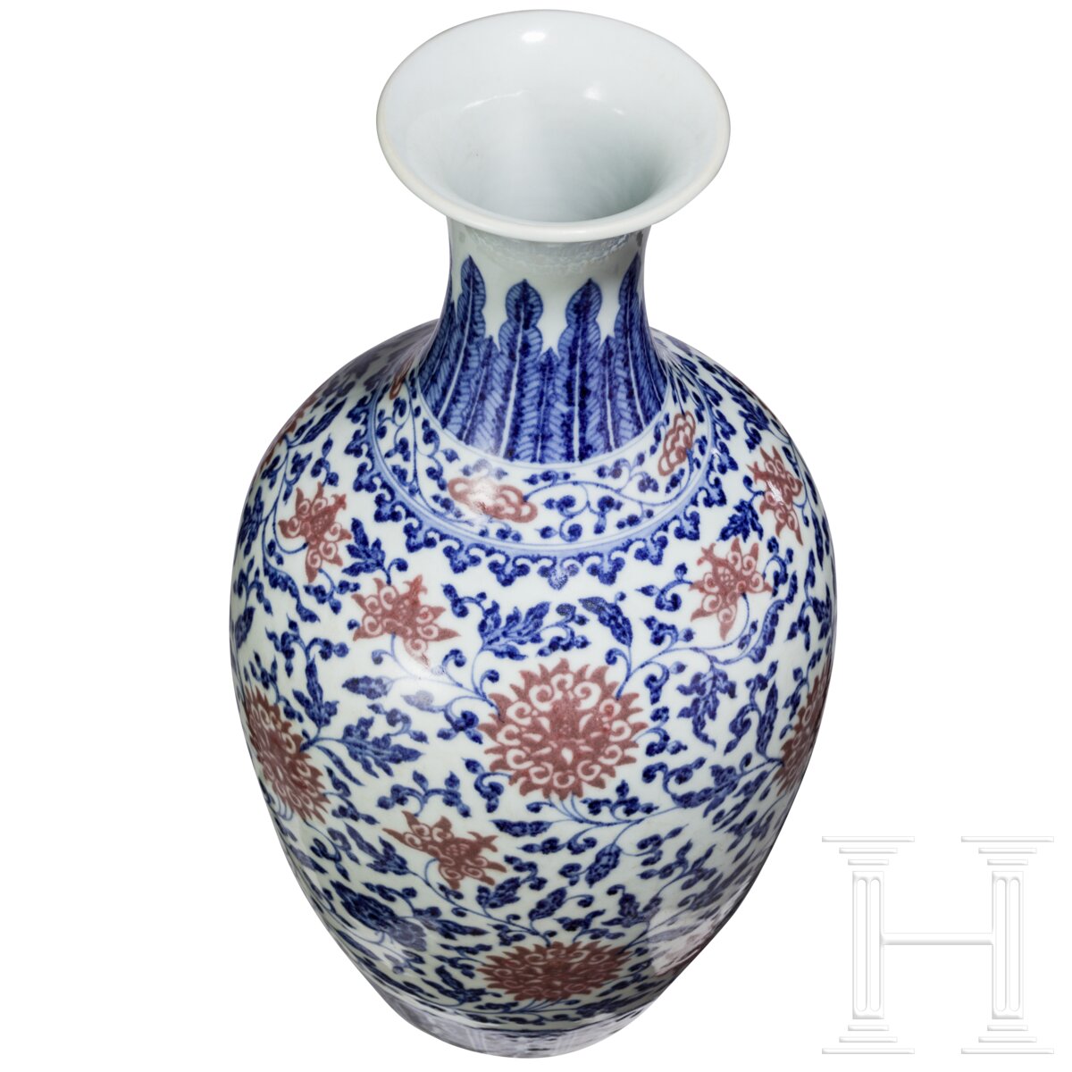 Große blau-weiße Vase mit kupferroten Lotusblüten, China, wohl Qianglong-Periode - Image 4 of 16
