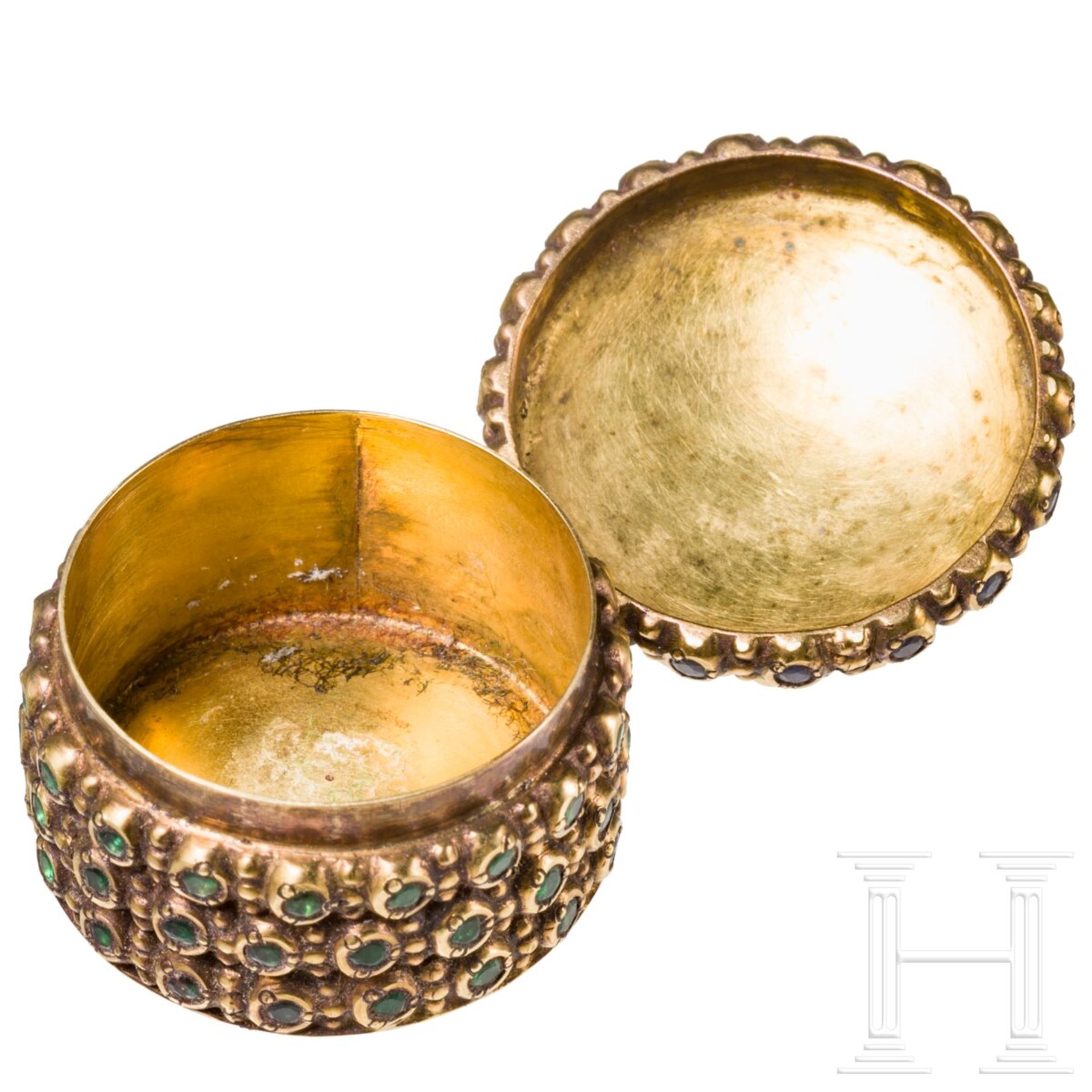 Steinbesetzte goldene Snuff-Box, wohl Indien, 19. Jhdt.  - Bild 4 aus 6