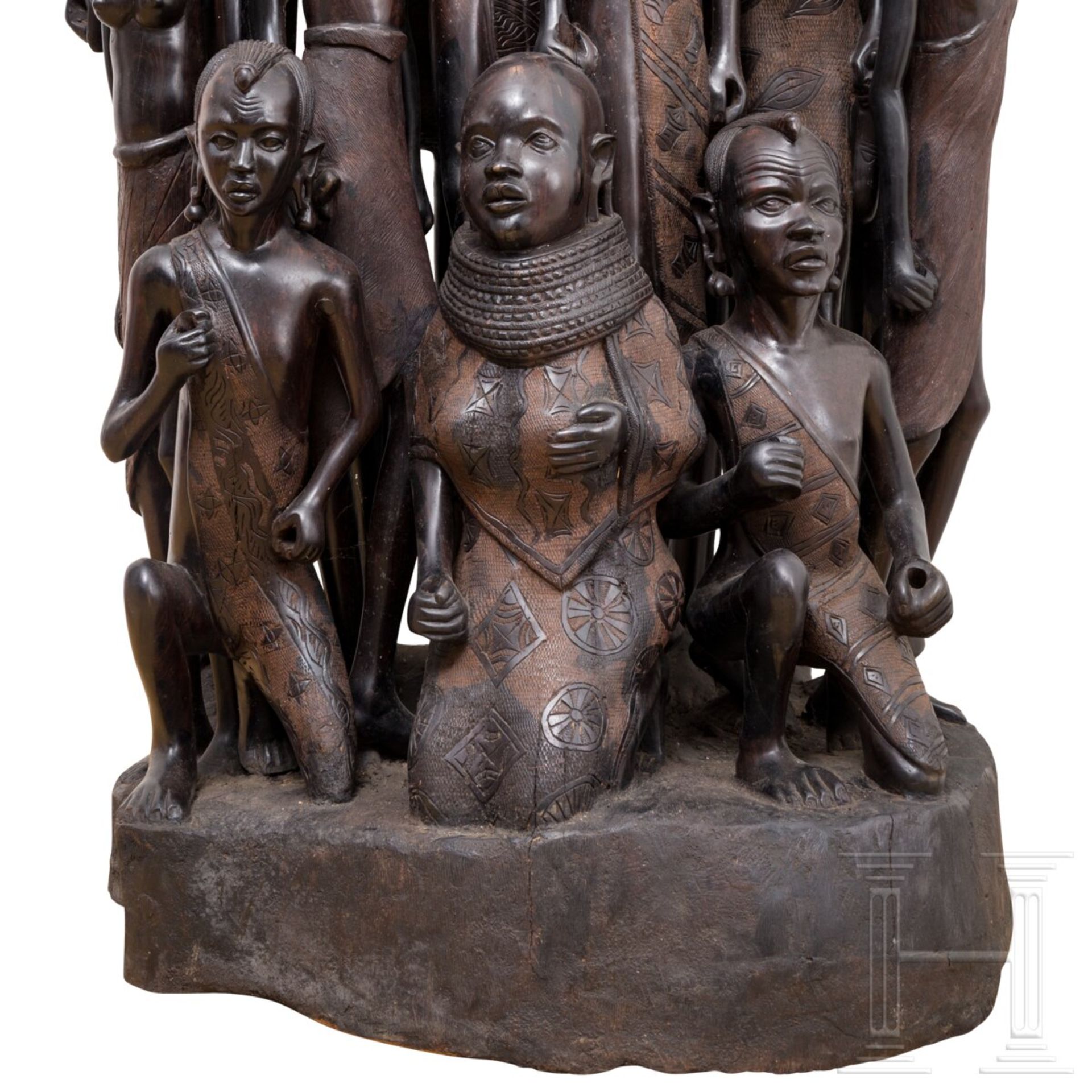 Skulptur einer Familie, Kenia, 20. Jhdt. - Bild 7 aus 8