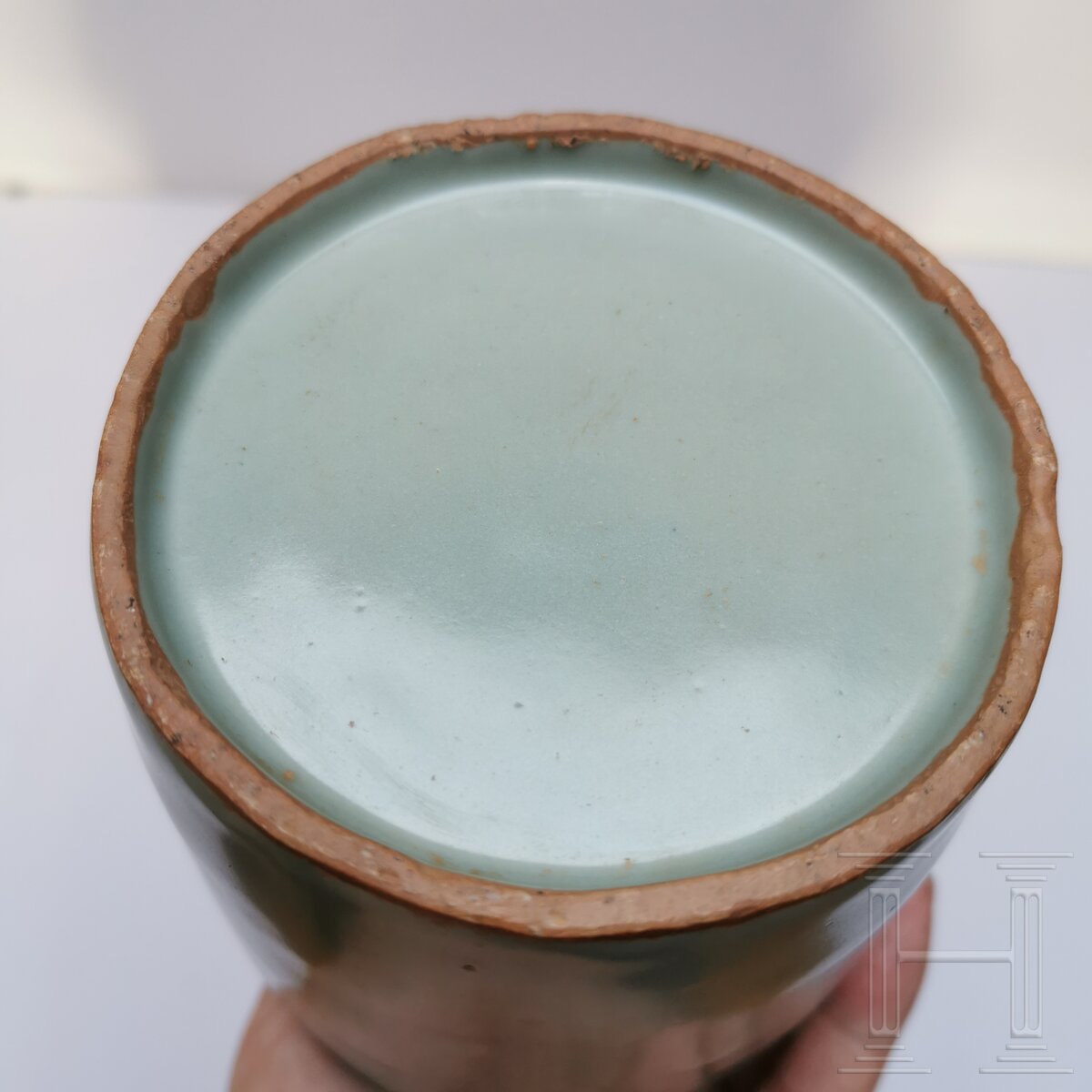 Longquan-Seladon-Mallet-Vase "Kinuta", China, wohl südliche Song-Dynastie - Image 15 of 15