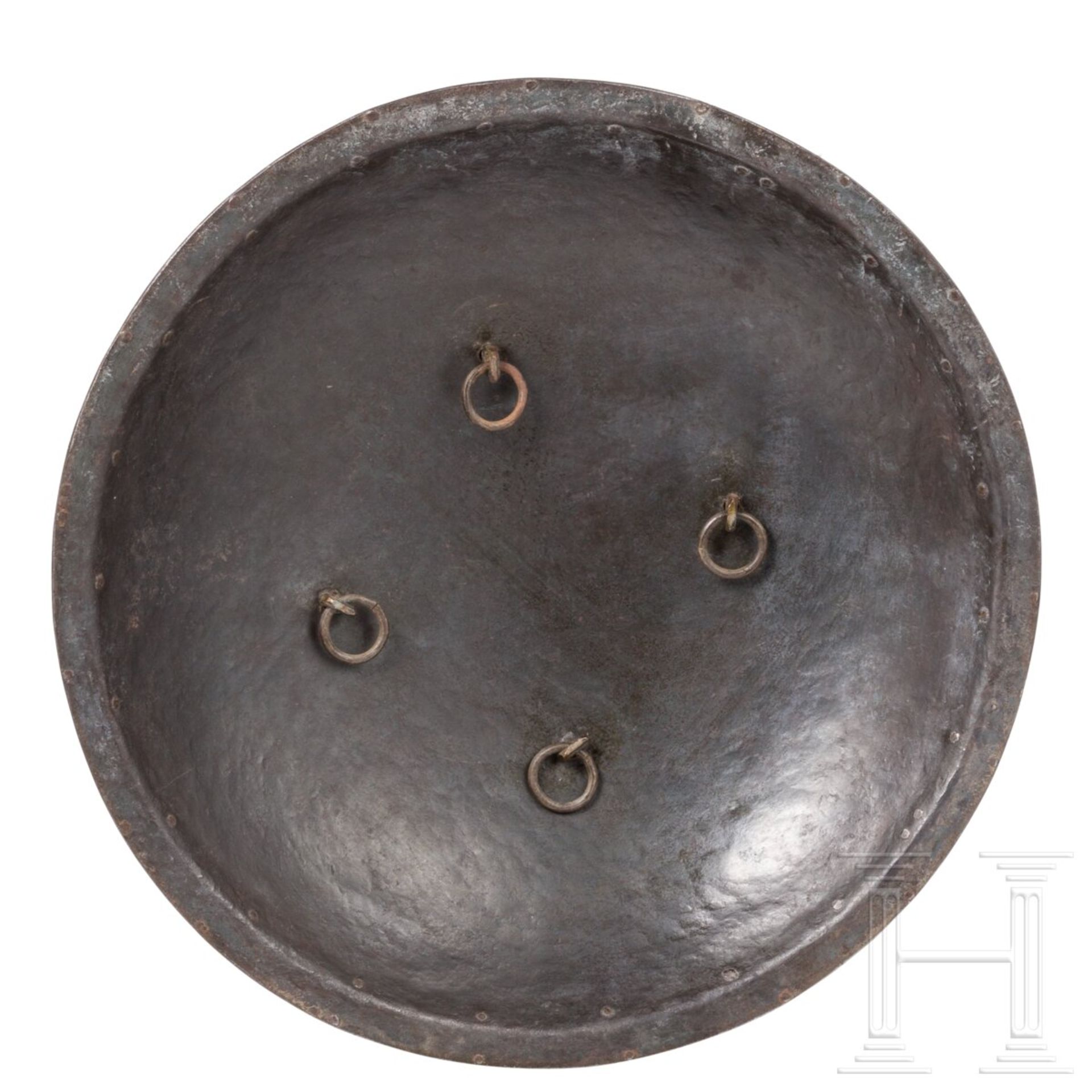 Silber- und goldtauschierter Helm und Schild, Nordindien (Lahore), 1. Hälfte 19. Jhdt. - Image 7 of 7
