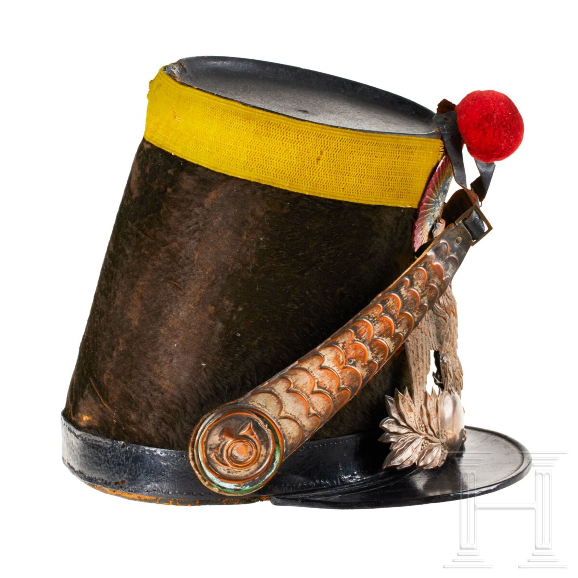 A French voltigeur shako - Image 8 of 10