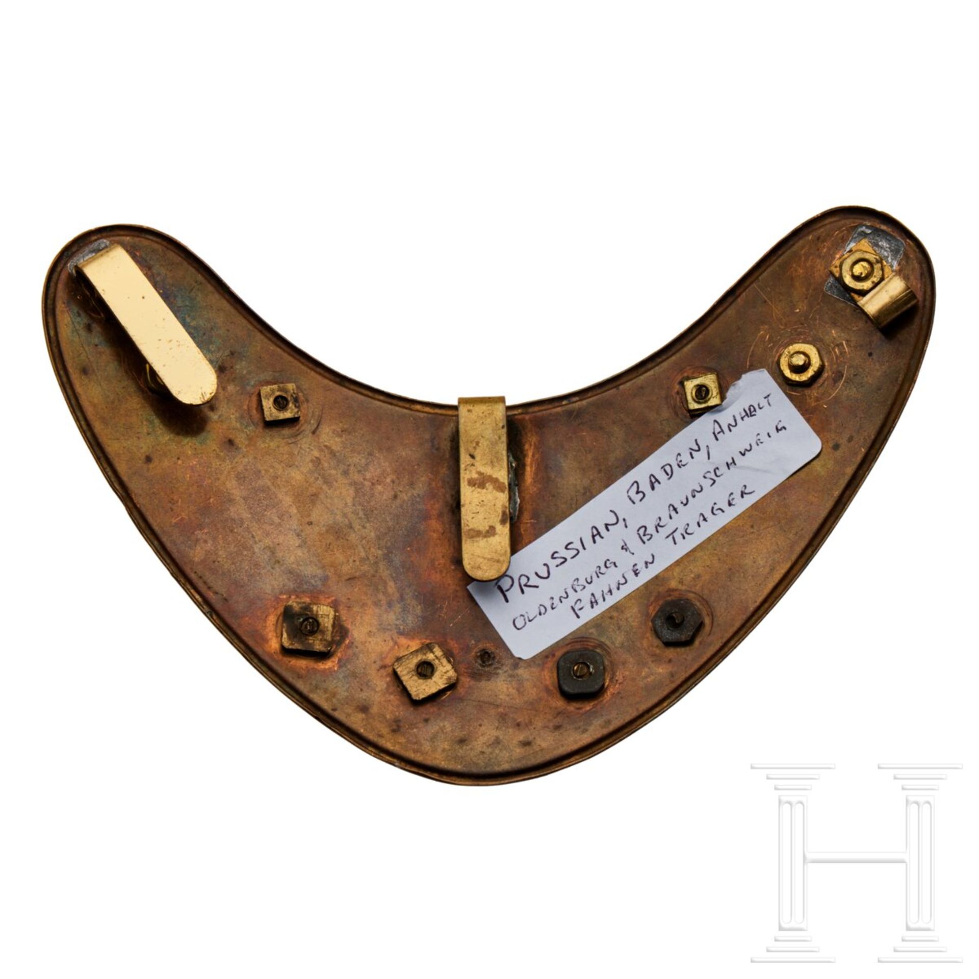 A "Ringkragen" (gorget) for Prussian Fahnenträger (flag bearer) - Image 2 of 2