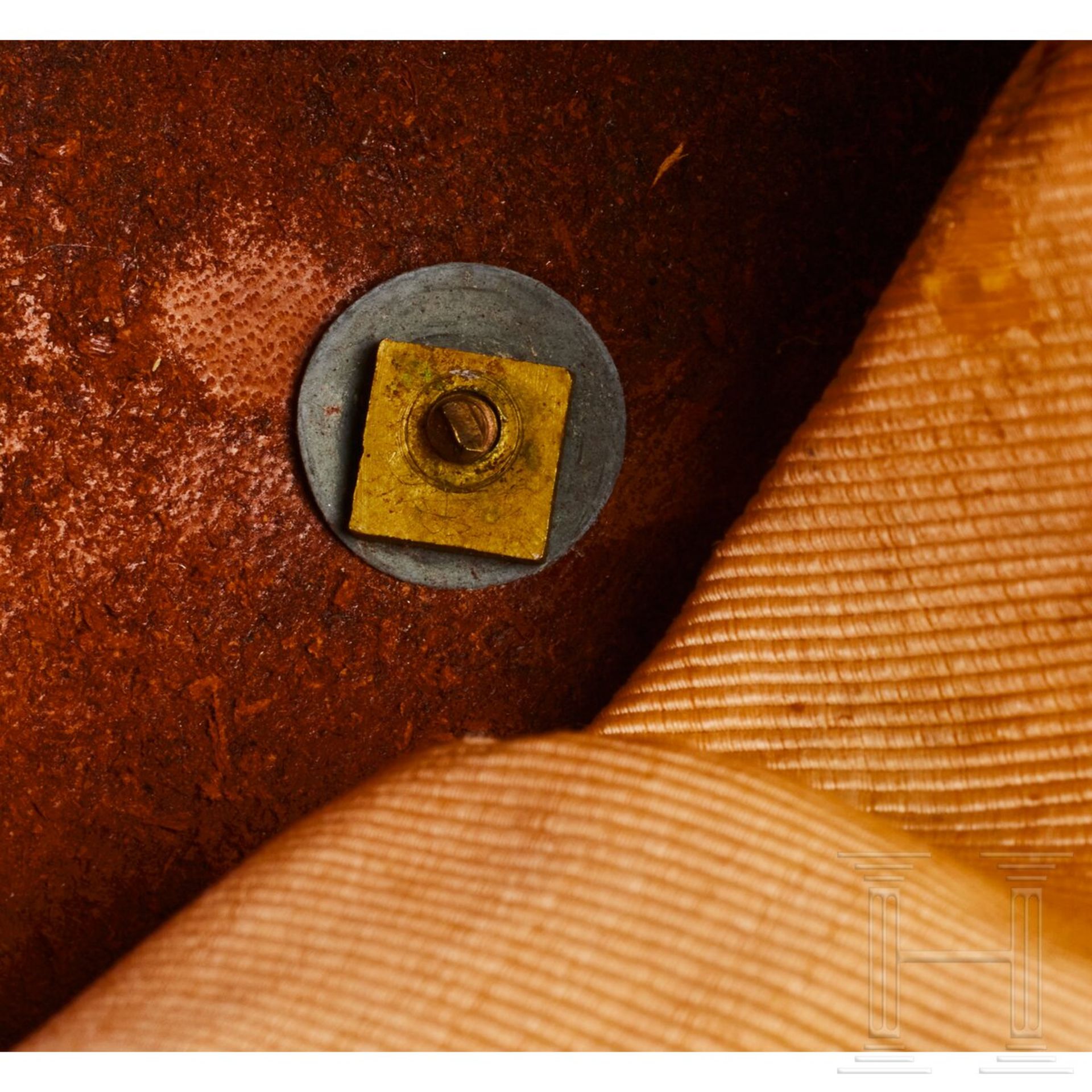 Preußen - Helm für Offiziere des Grenadier-Regiments Nr. 1, mit Haarbusch - Image 9 of 9