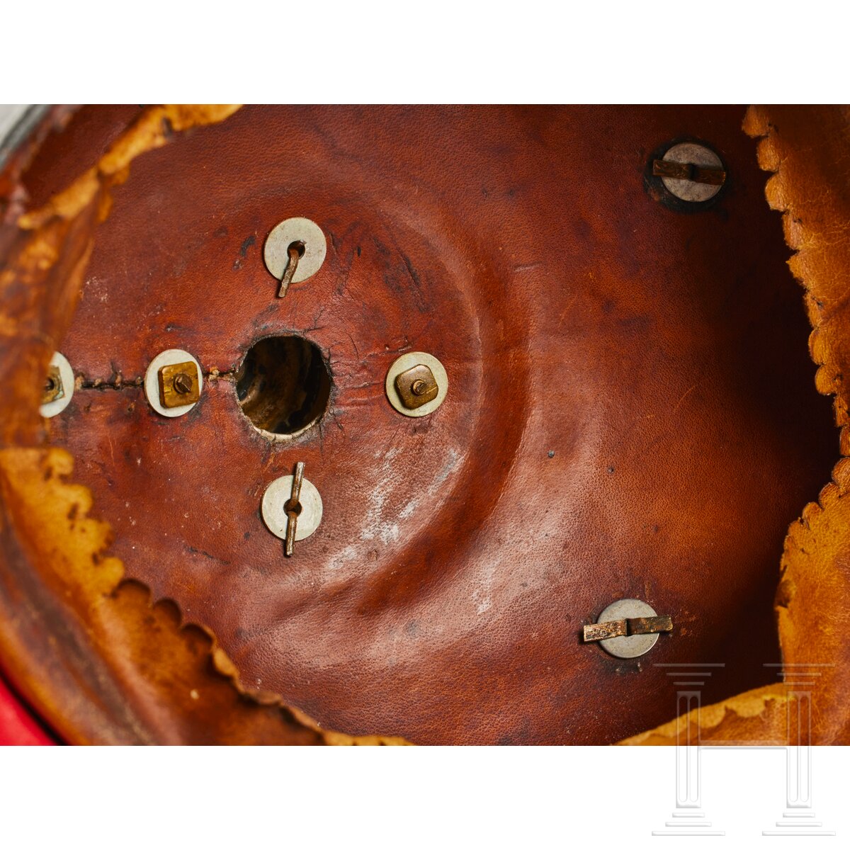 A helmet for Prussian Guard Reserve Pioneer Officers, with bush - Image 9 of 9