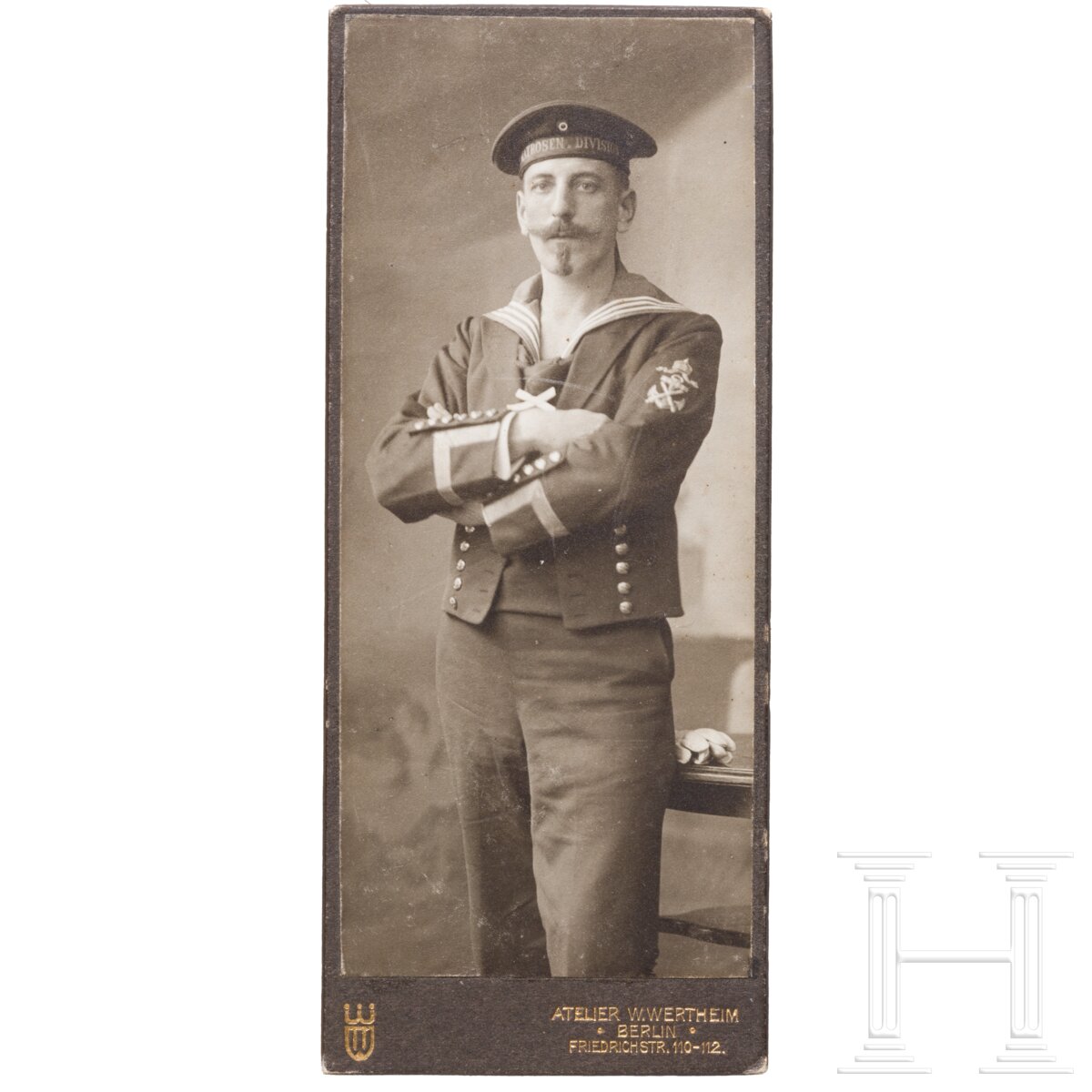 Großes Fotoalbum eines Angehörigen der Kaiserlichen Marine in China etc., um 1900 - Image 8 of 9