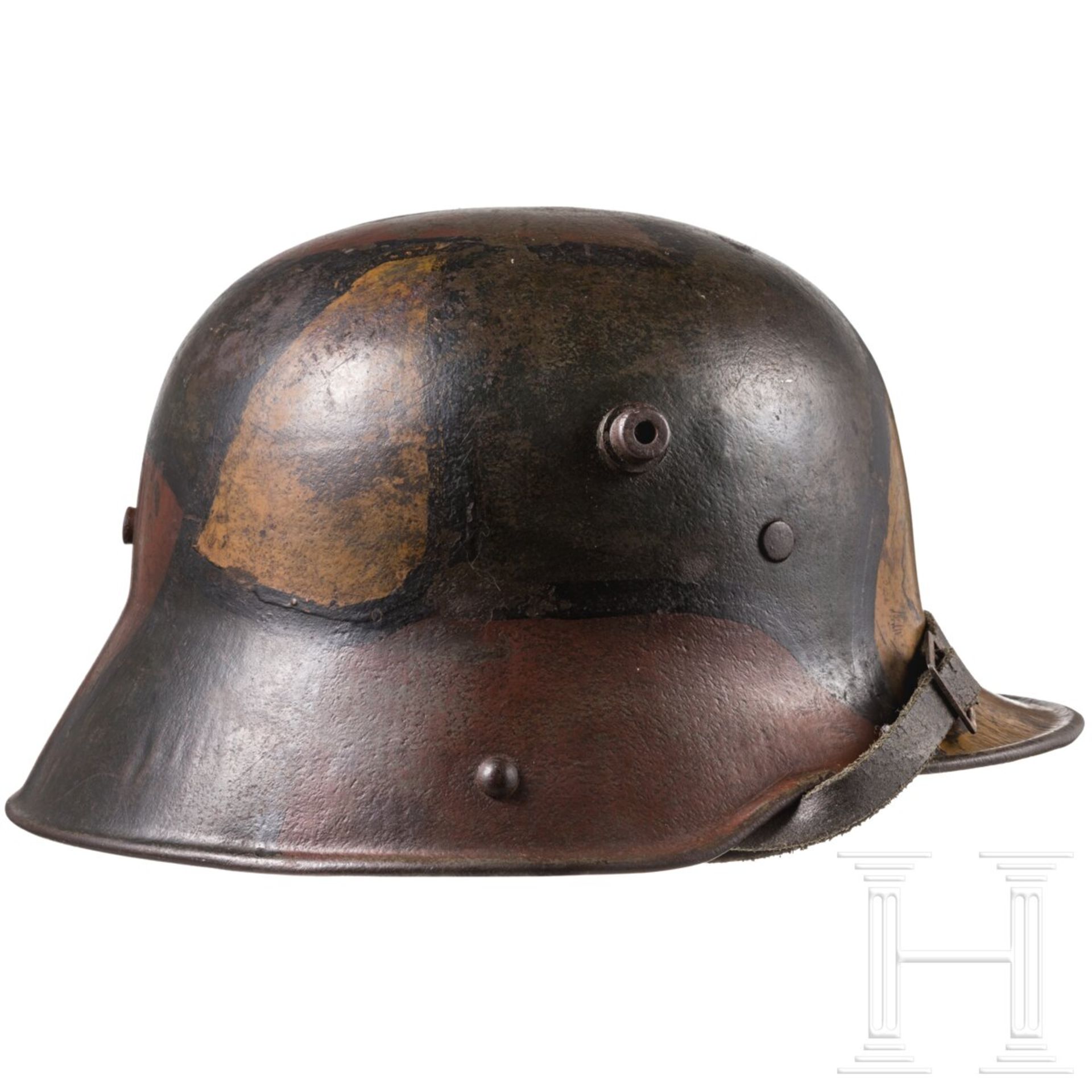 Stahlhelm M 16 mit Mimikry- Tarnanstrich - Bild 2 aus 6