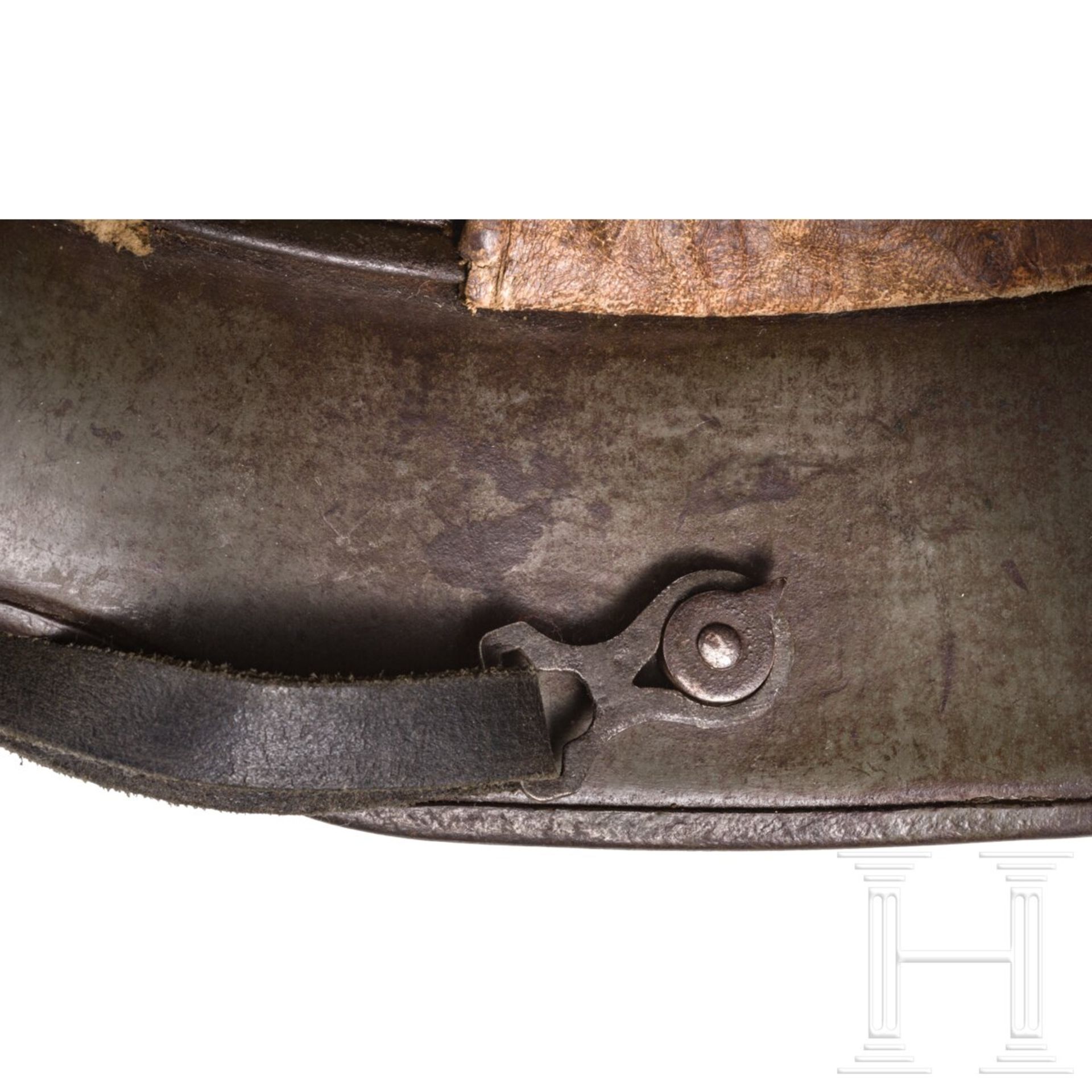 Stahlhelm M 16 mit Mimikry- Tarnanstrich - Bild 5 aus 6