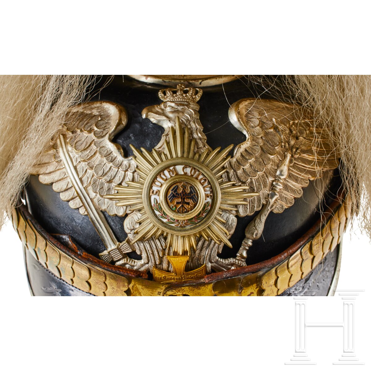 A helmet for Prussian Guard Reserve Pioneer Officers, with bush - Image 3 of 9