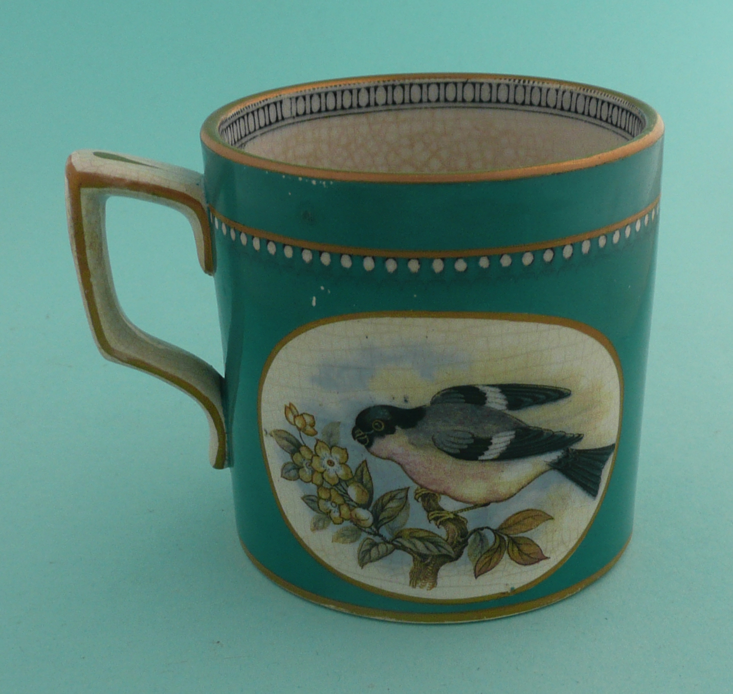 Prattware: A good small mug: The Bullfinch (298) and The Goldfinch (301) green ground, 77mm - Image 2 of 4