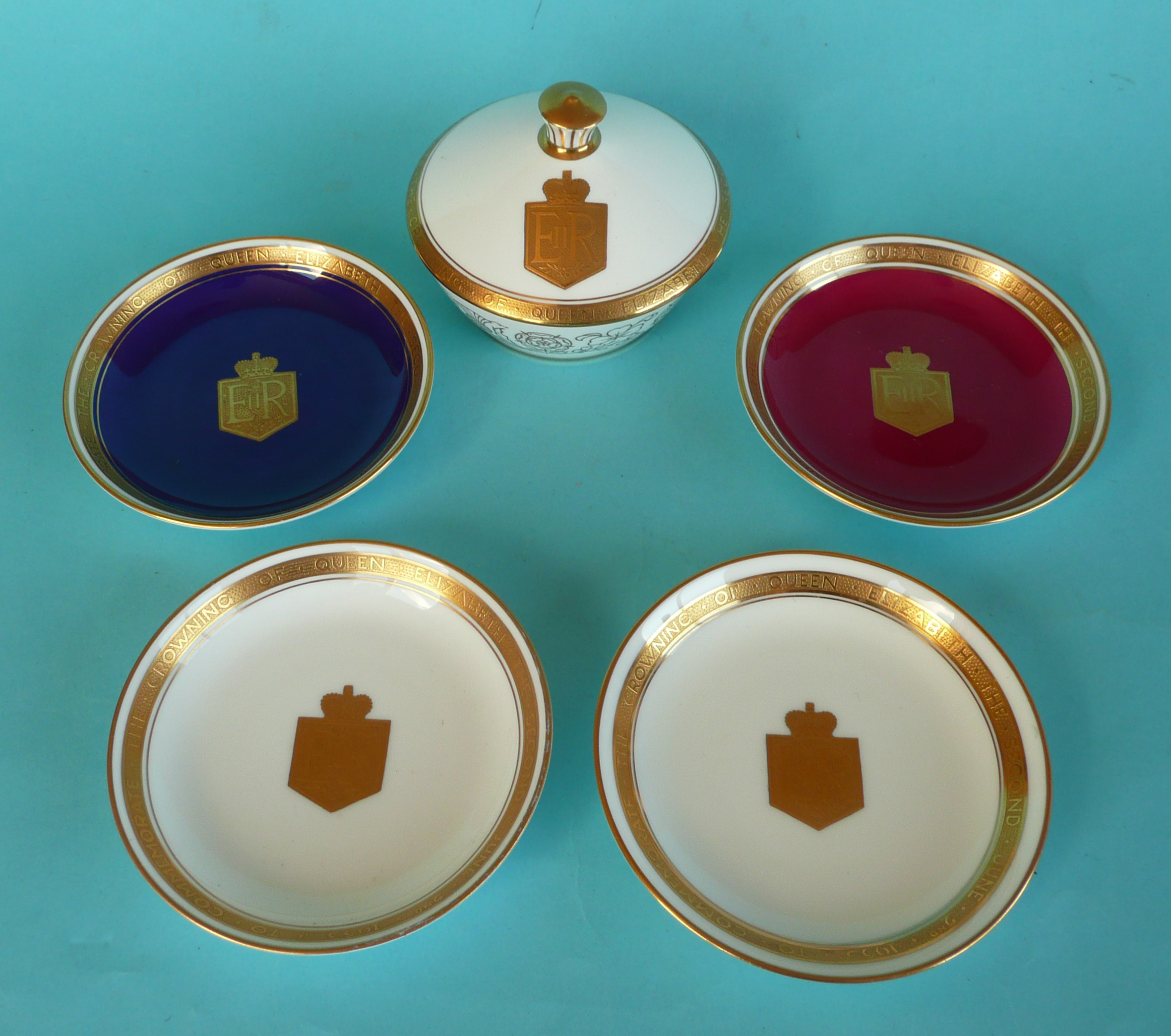 1953 Coronation: a Minton circular bowl and cover and four various similar smaller dishes, 109mm