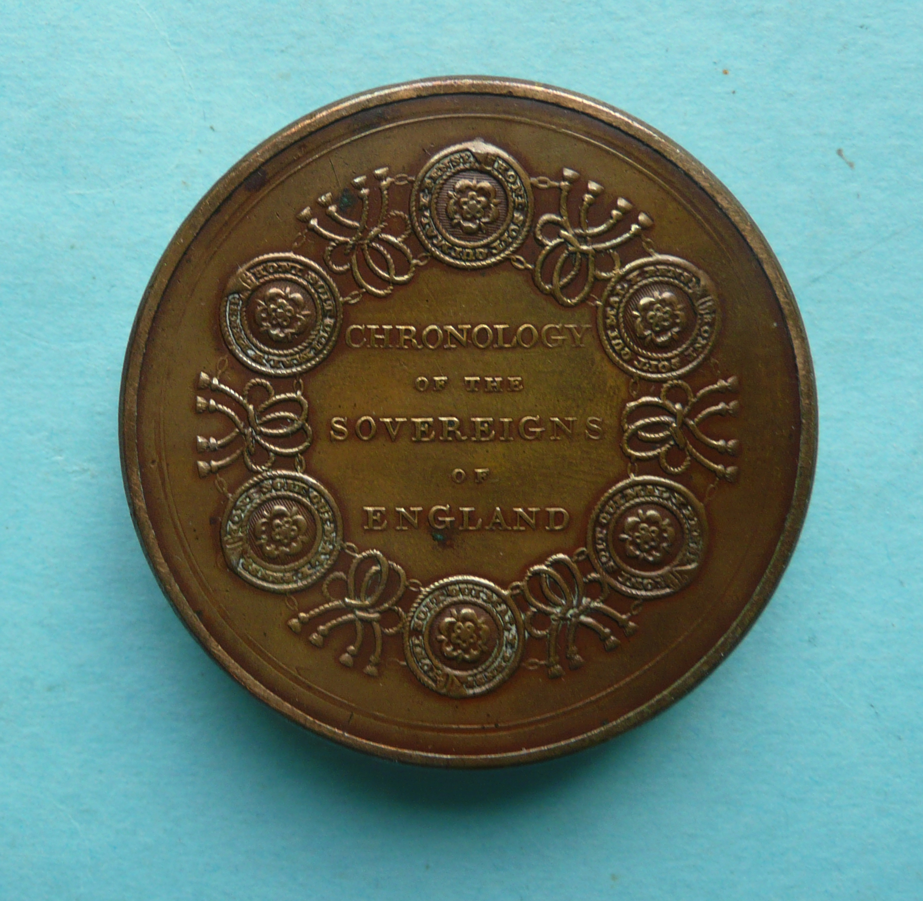 Prince of Wales later George IV: an embossed circular box and cover in the form of a medallion - Image 3 of 3