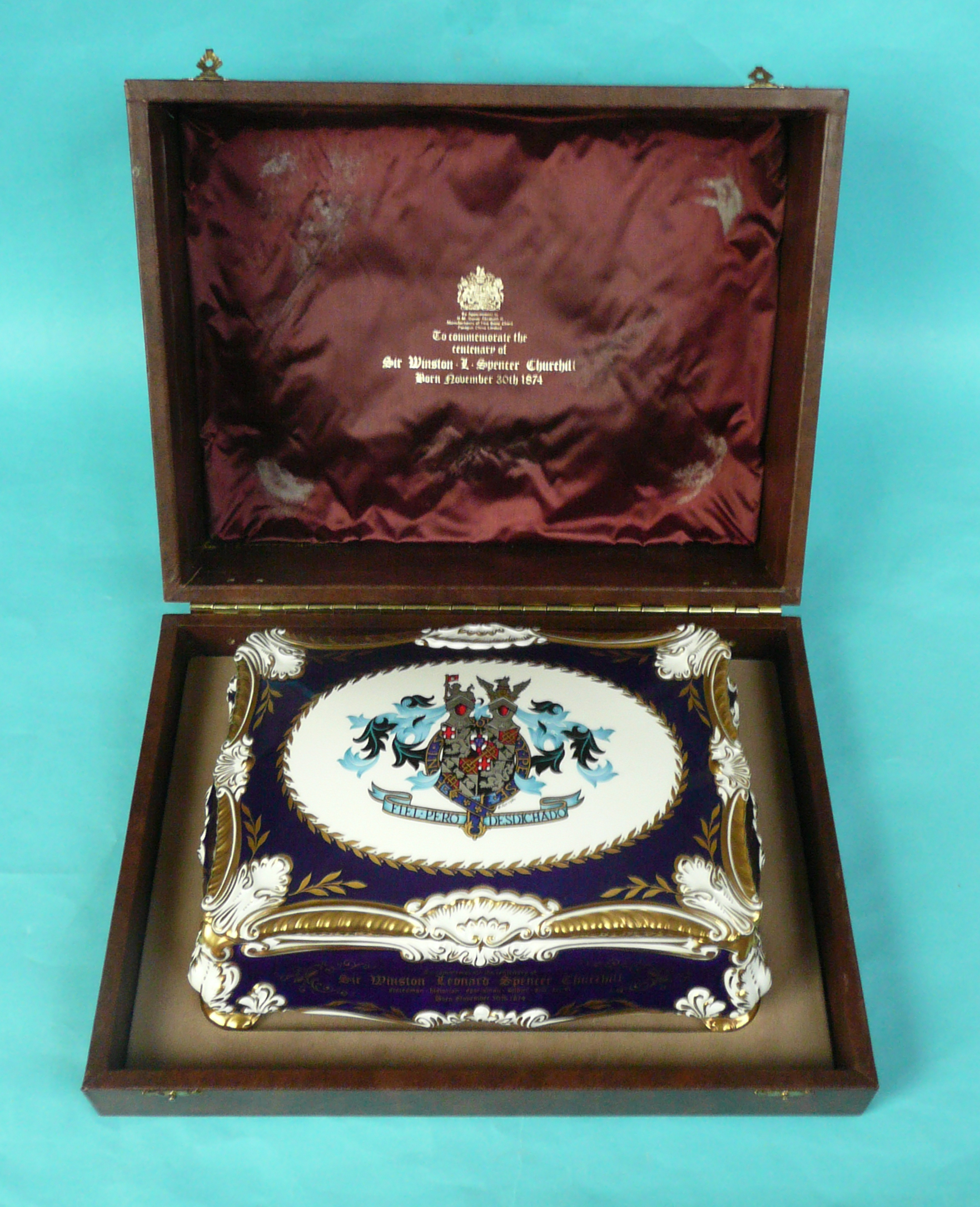 1974 Winston Churchill Centenary: a particularly fine Paragon cigar box and cover complete with