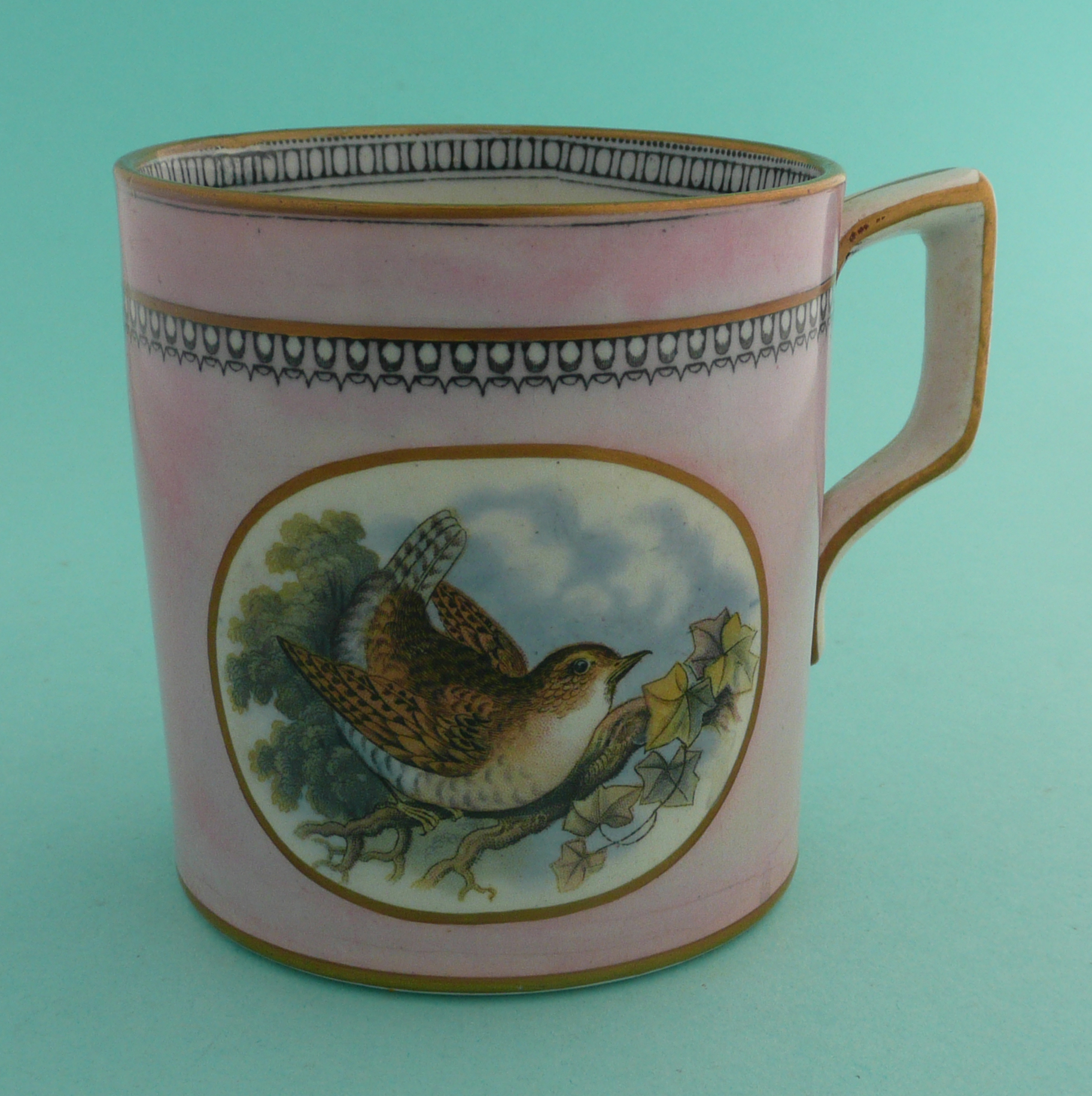 A good small mug: The Goldfinch (301) and The Wren (302) pale pink ground, 85mm. (potlid, pot lid,