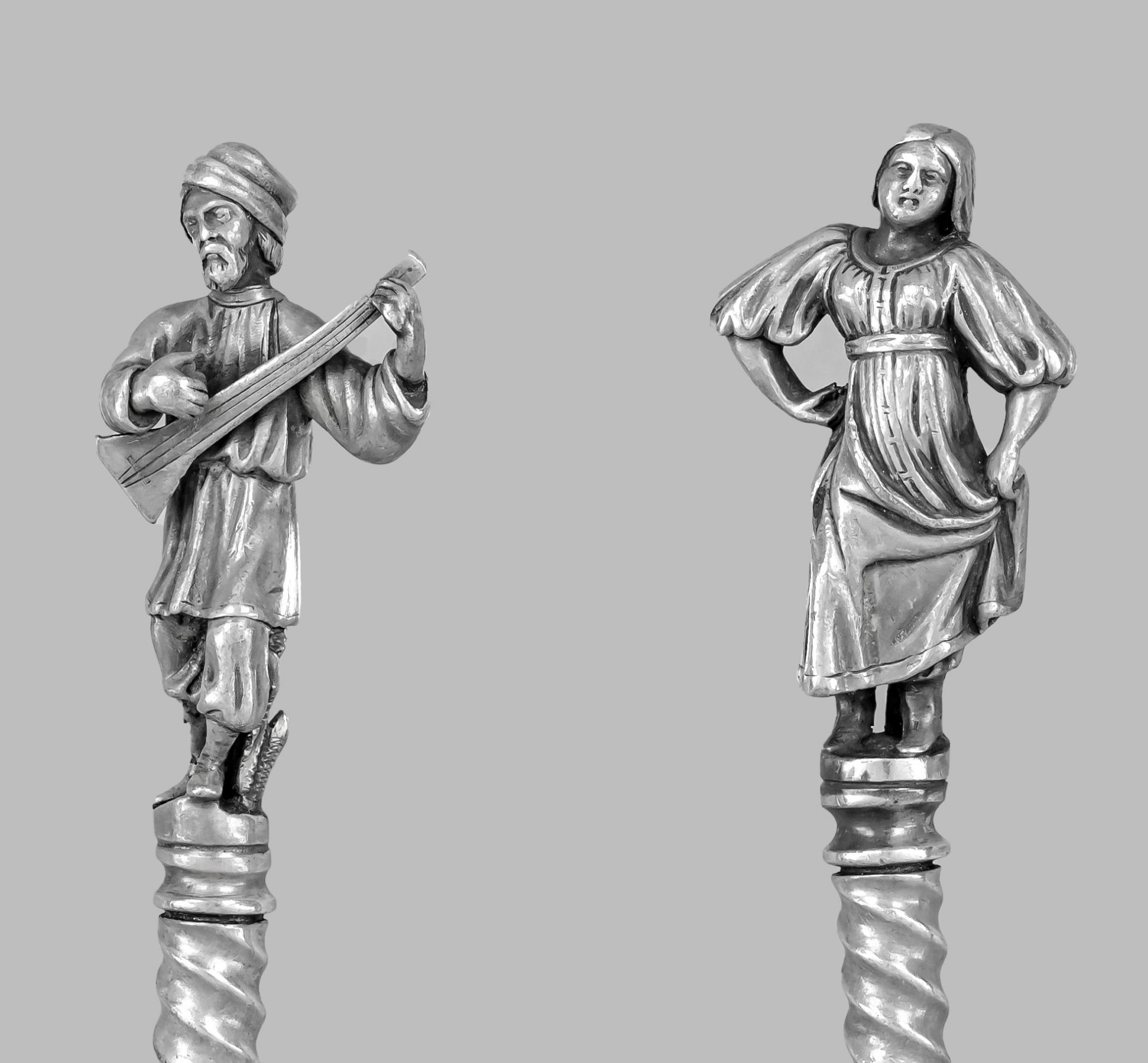 A pair of ornamental spoons, hallmarked Russia, 1877, Moscow city mark, struck hallmarks, Siber 84 - Image 3 of 3