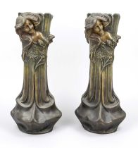 Pair of Art Nouveau vases, probably France, early 20th century, patinated/bronzed cast metal.