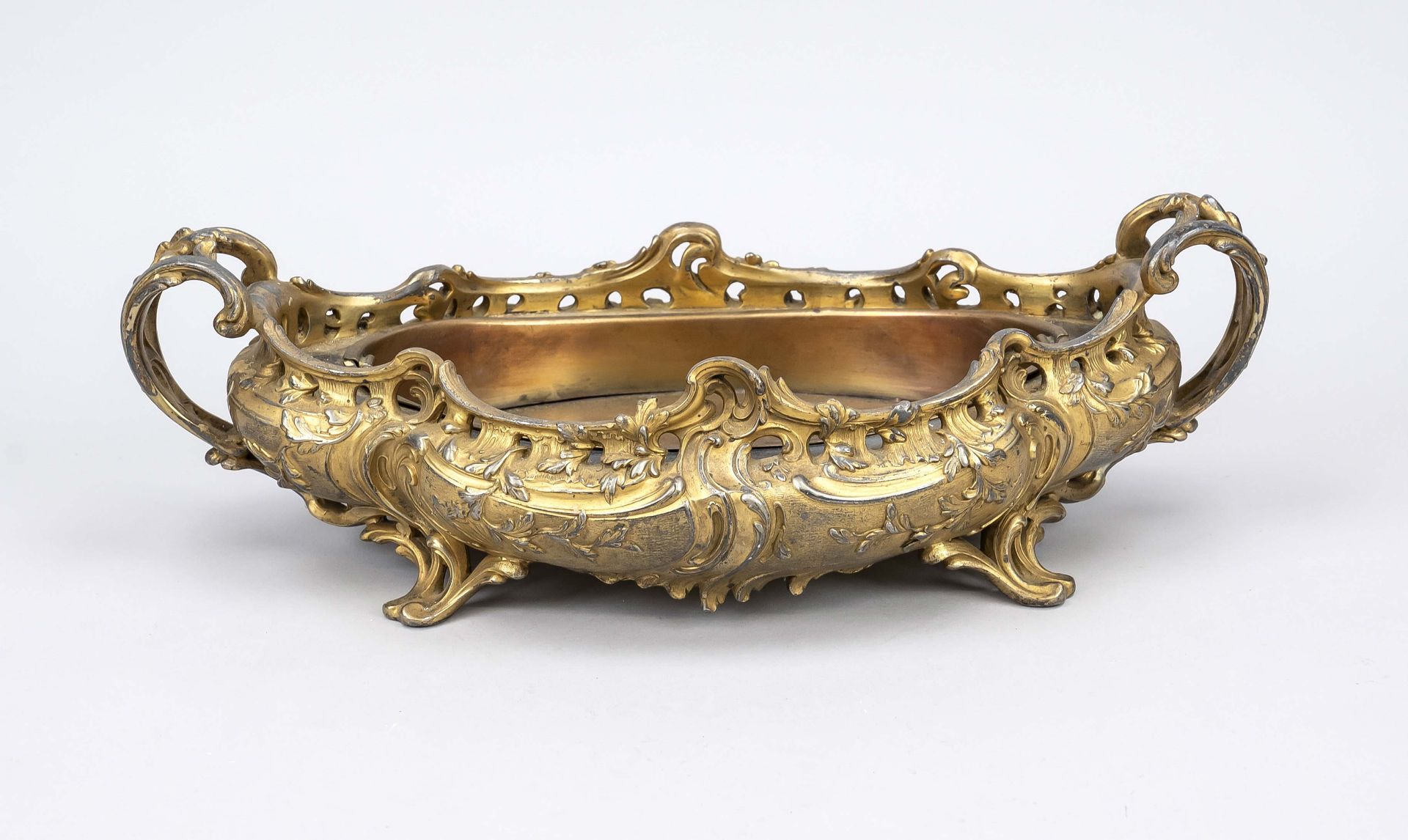 Jardinière, late 19th century, gilt bronze with removable insert of sheet copper. Curved and open-