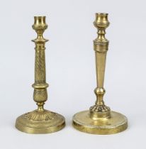 2 candlesticks, 19th century, brass. Ornamented and with vase spout, slightly rubbed, h. up to 28